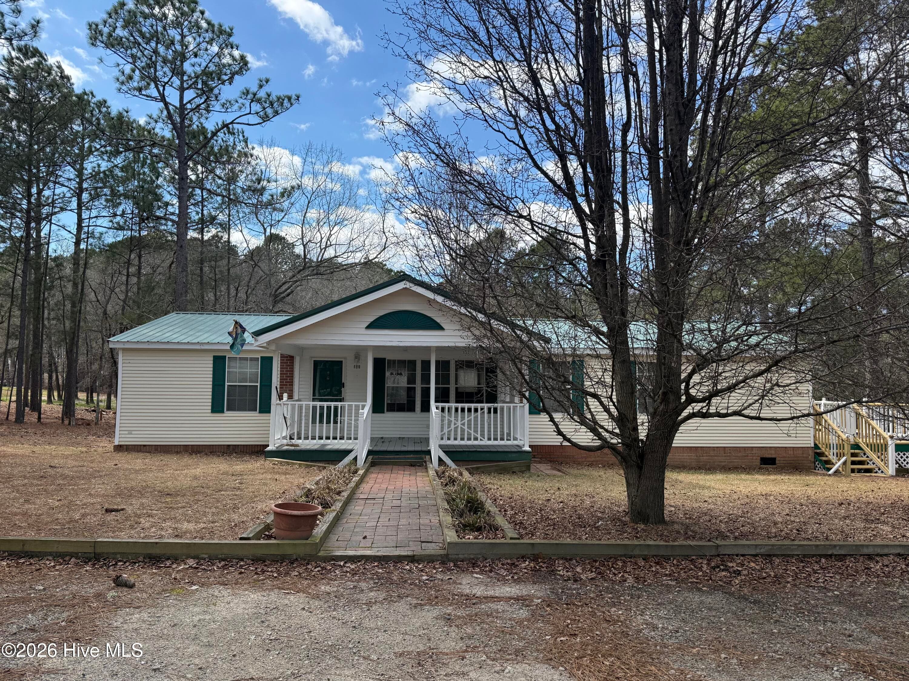 108 Richfield Court, Vass, NC 28394