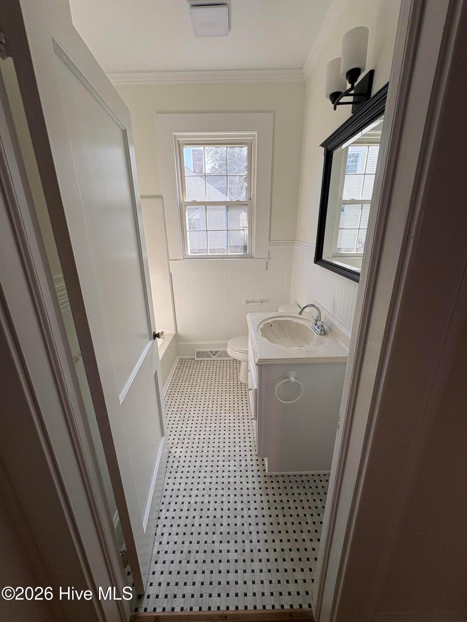 Single Family Residence at 1118 Ann Street, Rockingham, NC 28379, photo 19 of 44