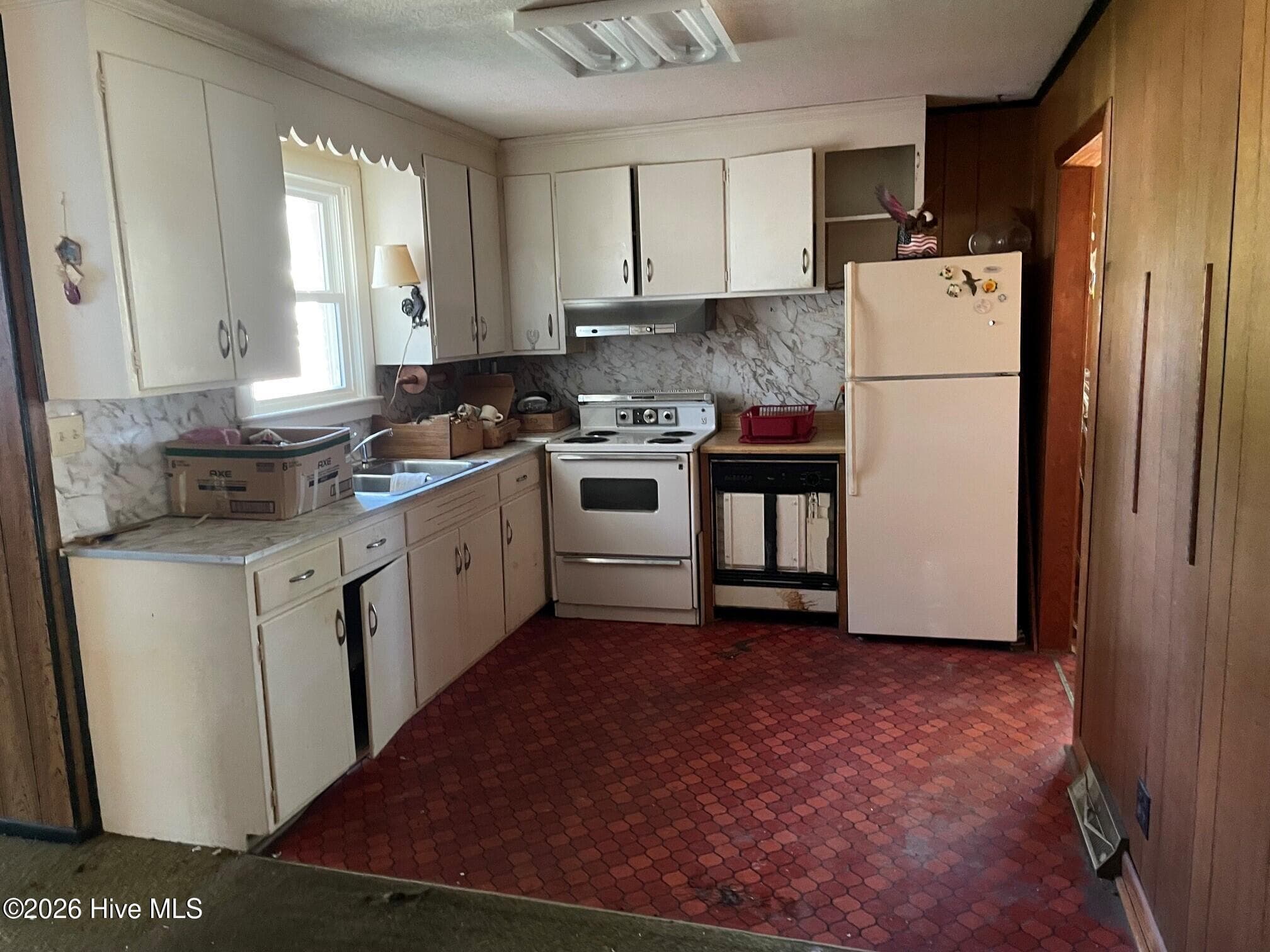 Single Family Residence at 5806 Roseland Drive, Wilmington, NC 28409, photo 18 of 38
