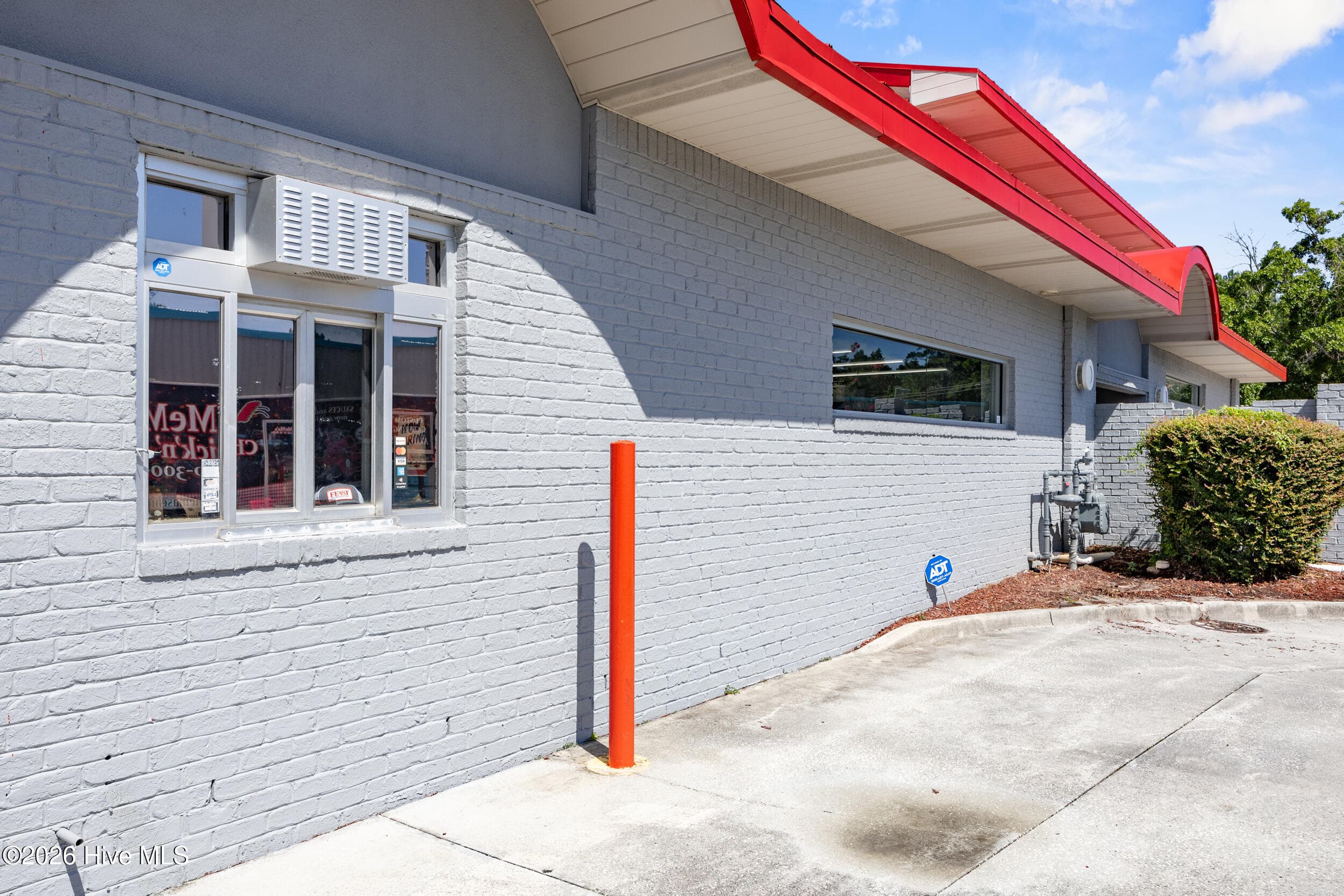 Business at 8232 Market Street, Wilmington, NC 28411, photo 89 of 90