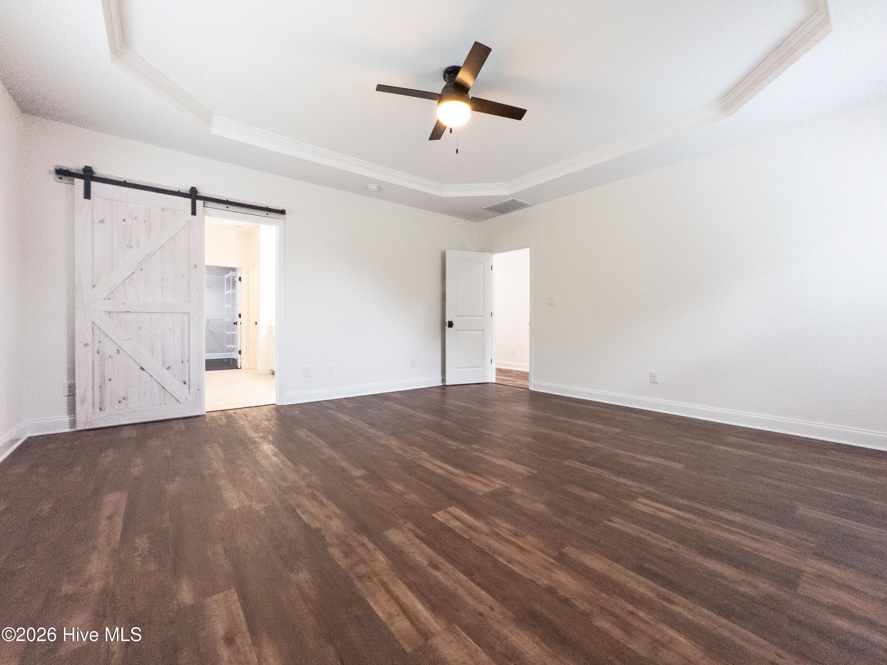 Single Family Residence at 29 Farm Meadow Court, Hampstead, NC 28443, photo 2 of 3