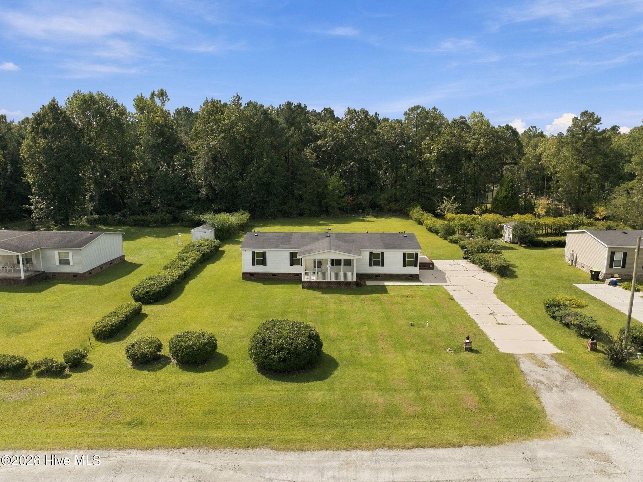 Manufactured Home at 185 New Hope Lane SE, Leland, NC 28451, photo 37 of 49