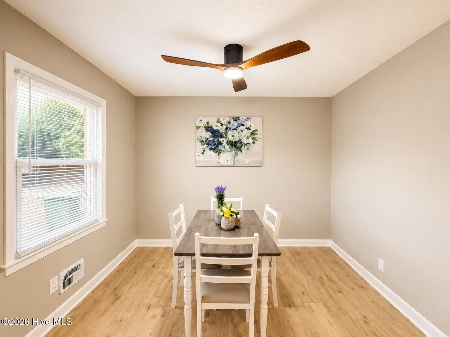 Single Family Residence at 3202 College Road, Wilmington, NC 28412, photo 11 of 45