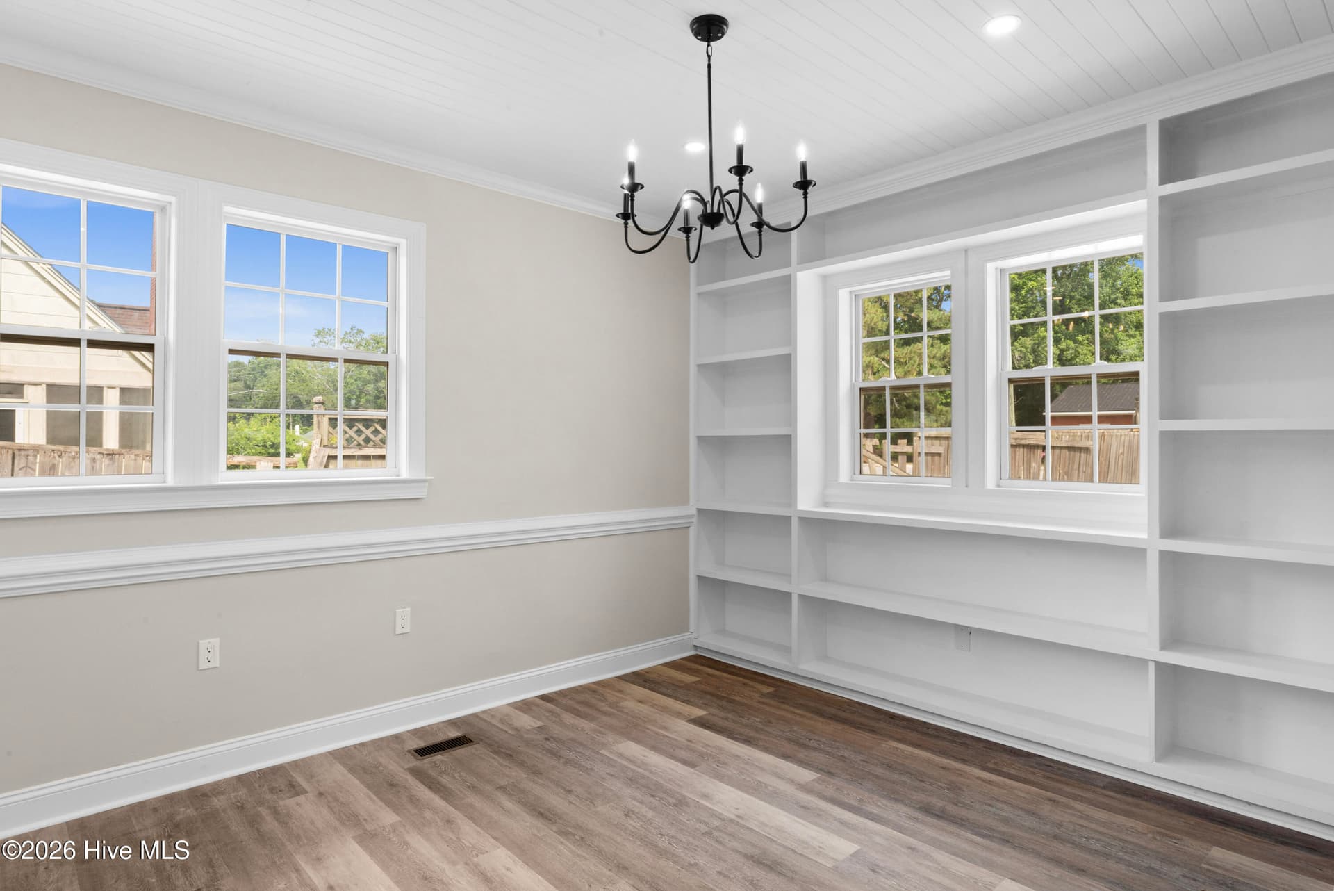 533 W College Street, Warsaw, NC 28398