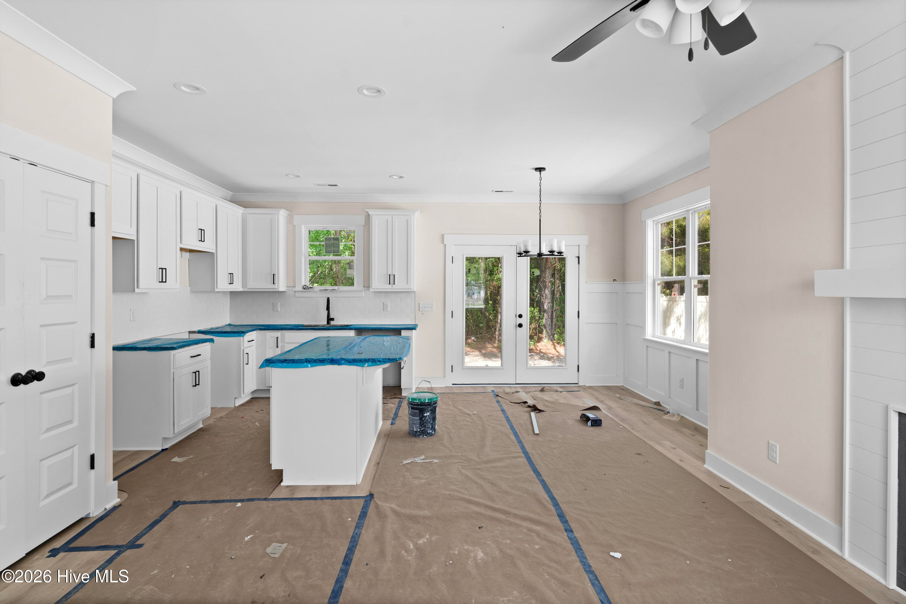 Single Family Residence at 445 Peregrine Ridge Drive, New Bern, NC 28560, photo 7 of 79