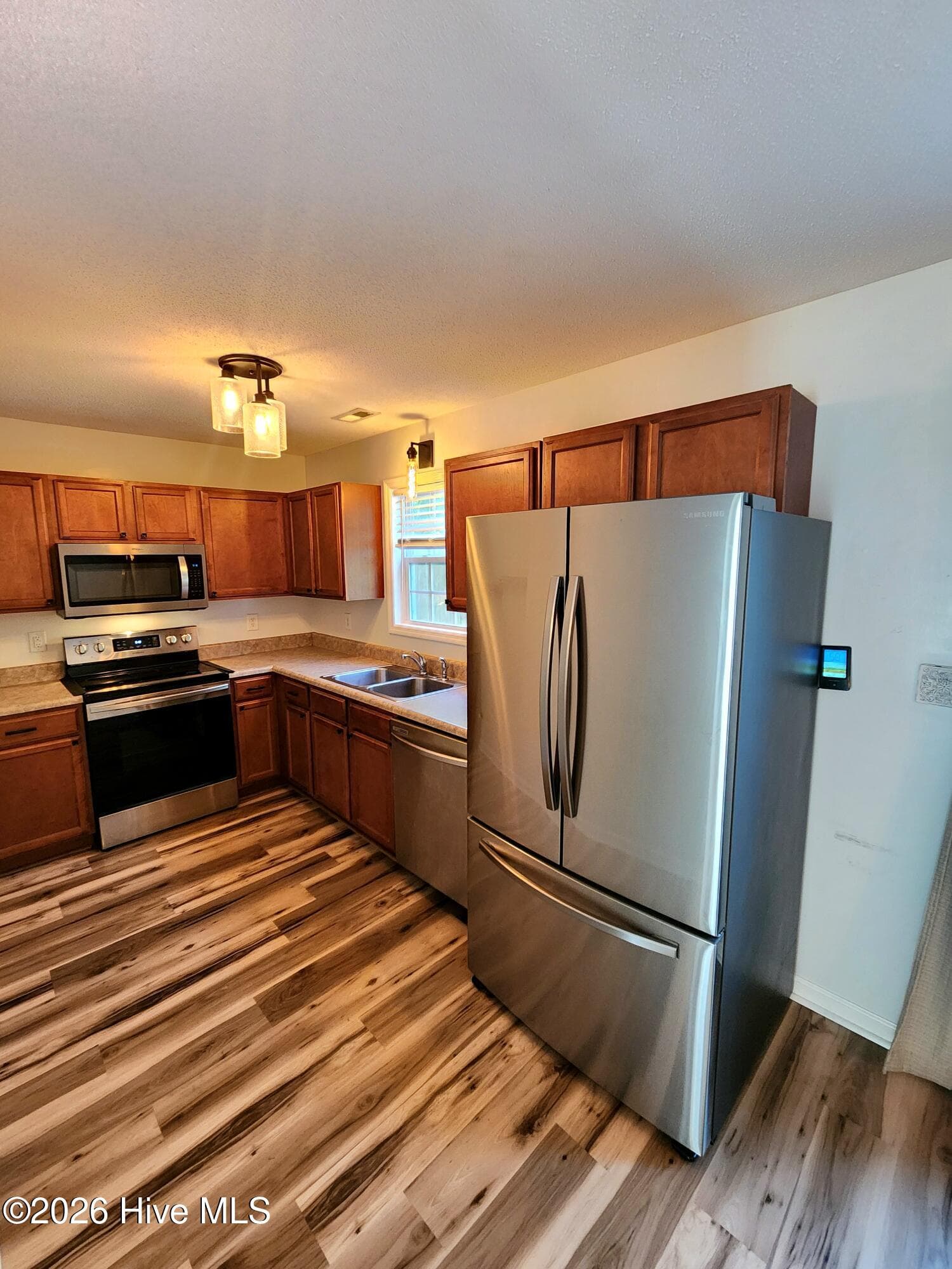 Townhouse at 182 Kelly Circle, Hubert, NC 28539, photo 12 of 32