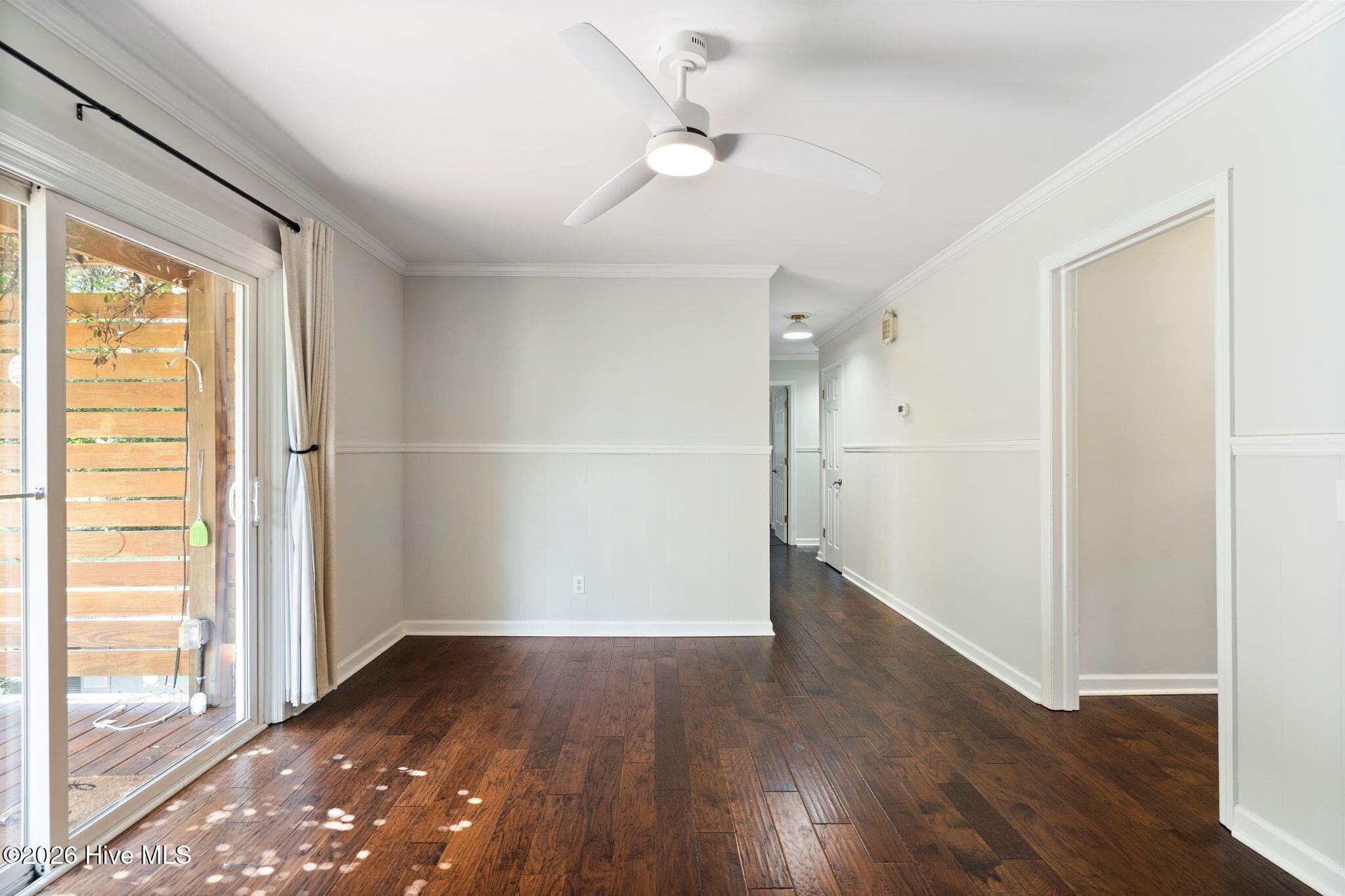 Single Family Residence at 806 Bragg Drive, Wilmington, NC 28409, photo 17 of 57
