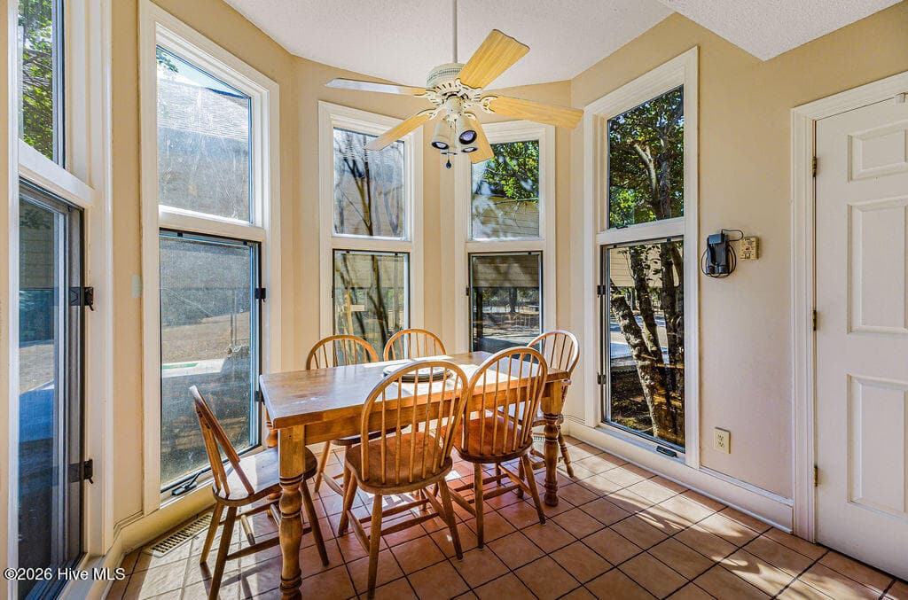 Single Family Residence at 450 Addor Road, Aberdeen, NC 28315, photo 11 of 47