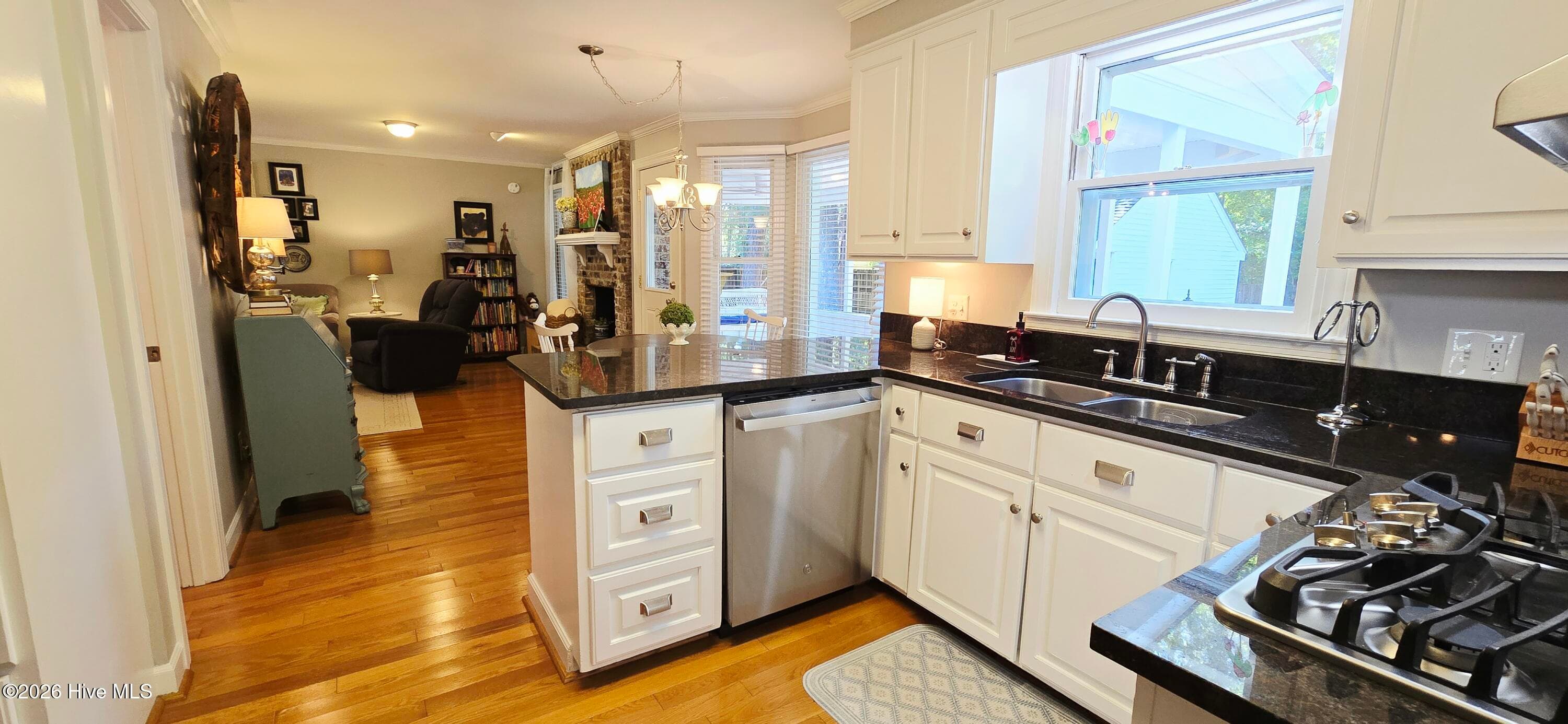 Single Family Residence at 531 Crestline Boulevard, Greenville, NC 27834, photo 19 of 53