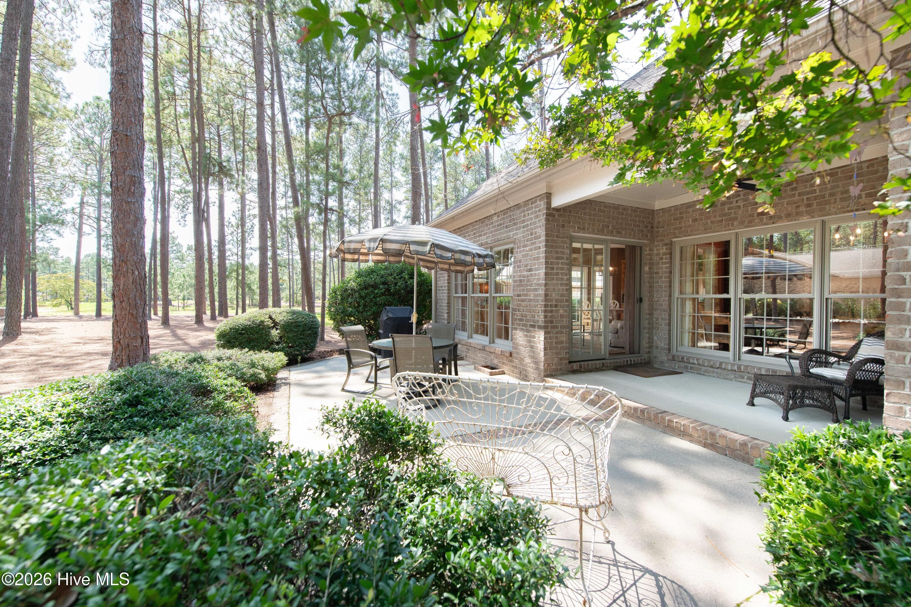 Single Family Residence at 29 Abbottsford Drive, Pinehurst, NC 28374, photo 28 of 74