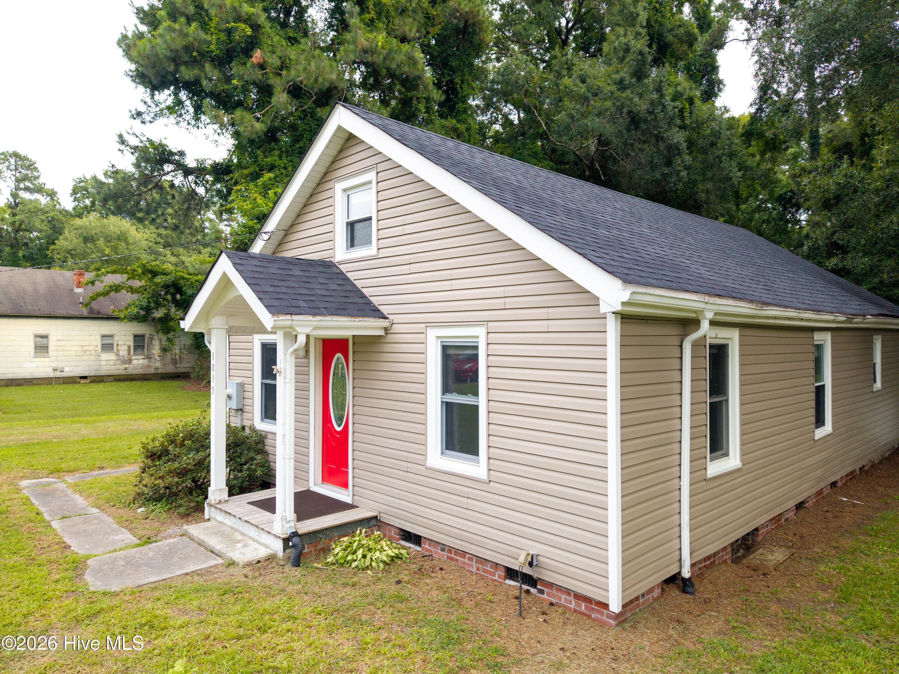 Single Family Residence at 1815 W Main Ext, Elizabeth City, NC 27909, photo 32 of 51
