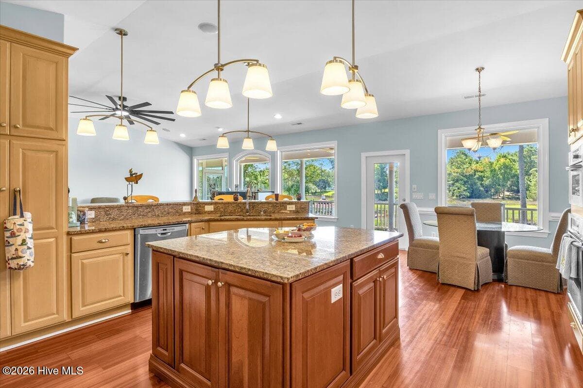 Single Family Residence at 609 Sawgrass Road, Hampstead, NC 28443, photo 16 of 105