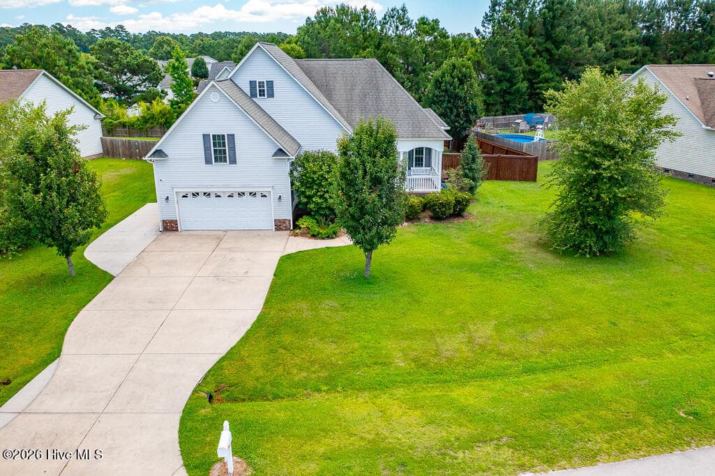 Single Family Residence at 125 Mom Lane, New Bern, NC 28562, photo 8 of 74