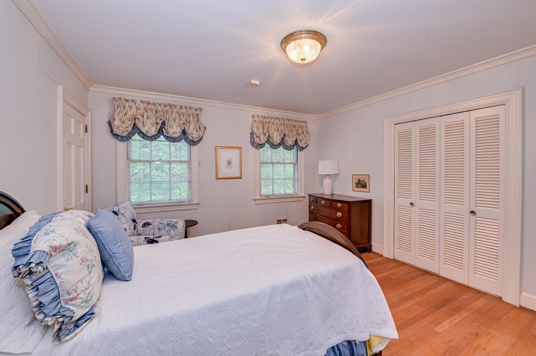 Single Family Residence at 3410 Walton Way, Augusta, GA 30909, photo 27 of 33
