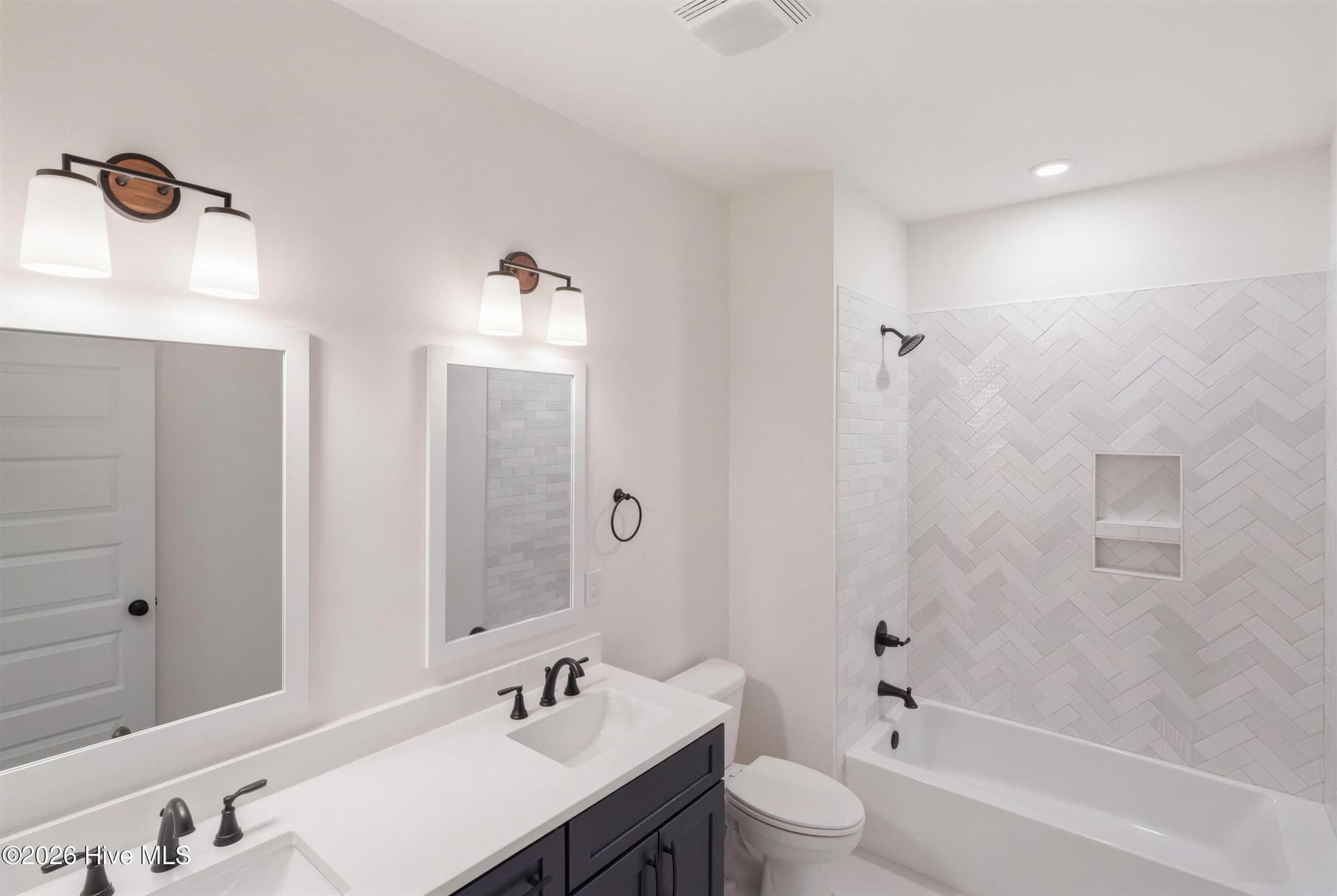 Single Family Residence at 167 Twining Rose Lane, Holly Ridge, NC 28445, photo 34 of 53