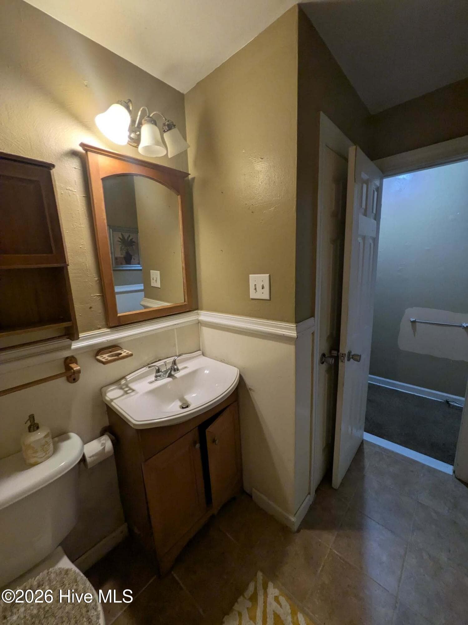 Single Family Residence at 216 E Troy Street E, Ahoskie, NC 27910, photo 18 of 32
