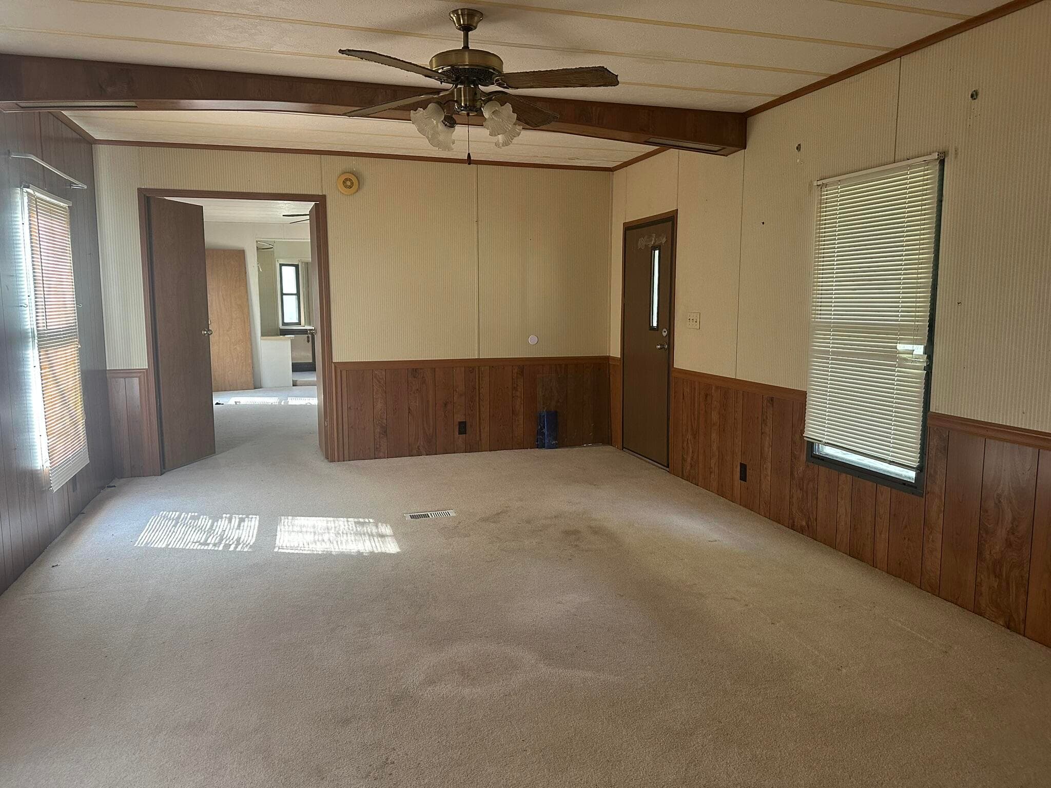 Living Room - 2444 Tobacco Road, Hephzibah, GA 30815