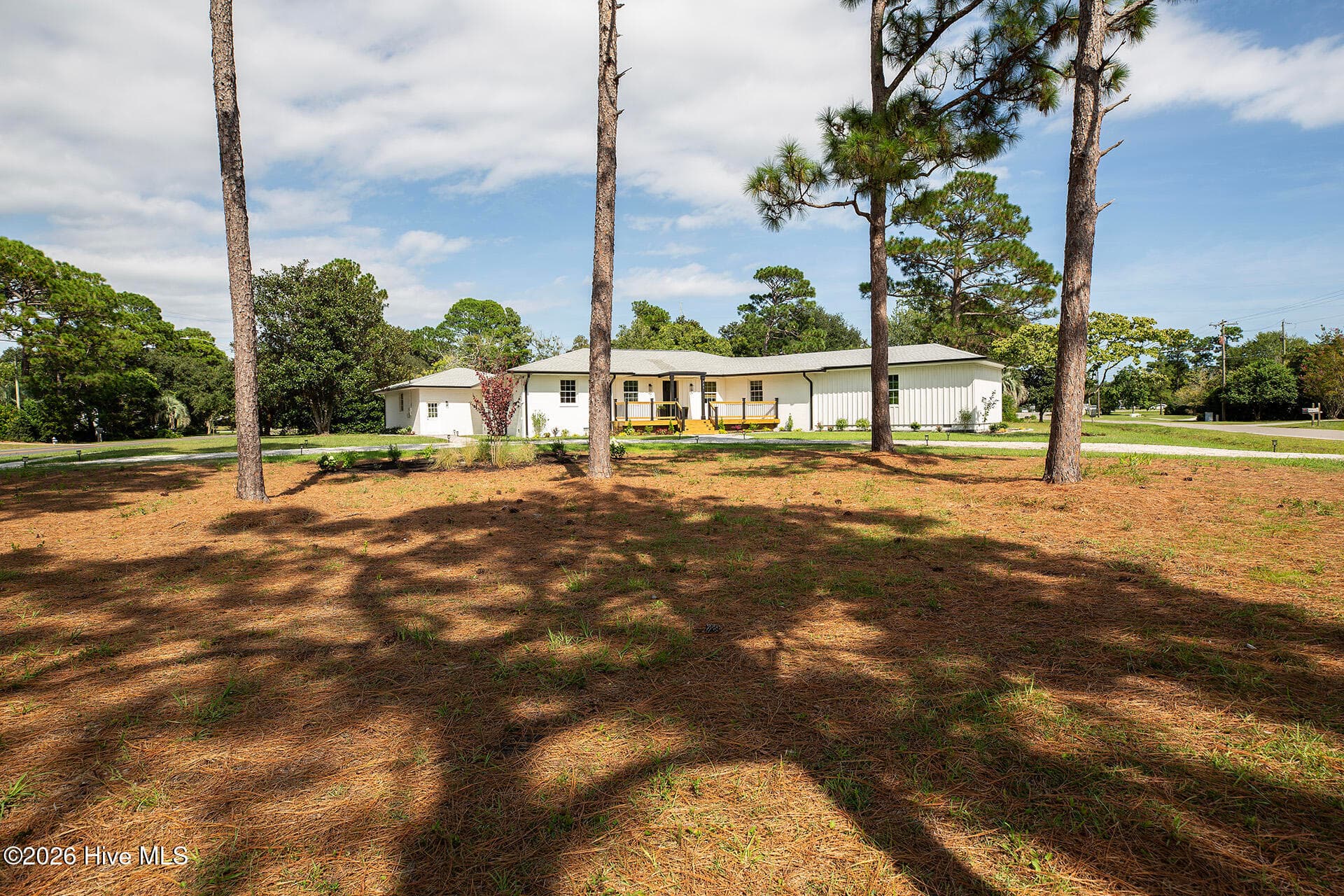 Single Family Residence at 701 Pine Valley Drive, Wilmington, NC 28412, photo 7 of 89