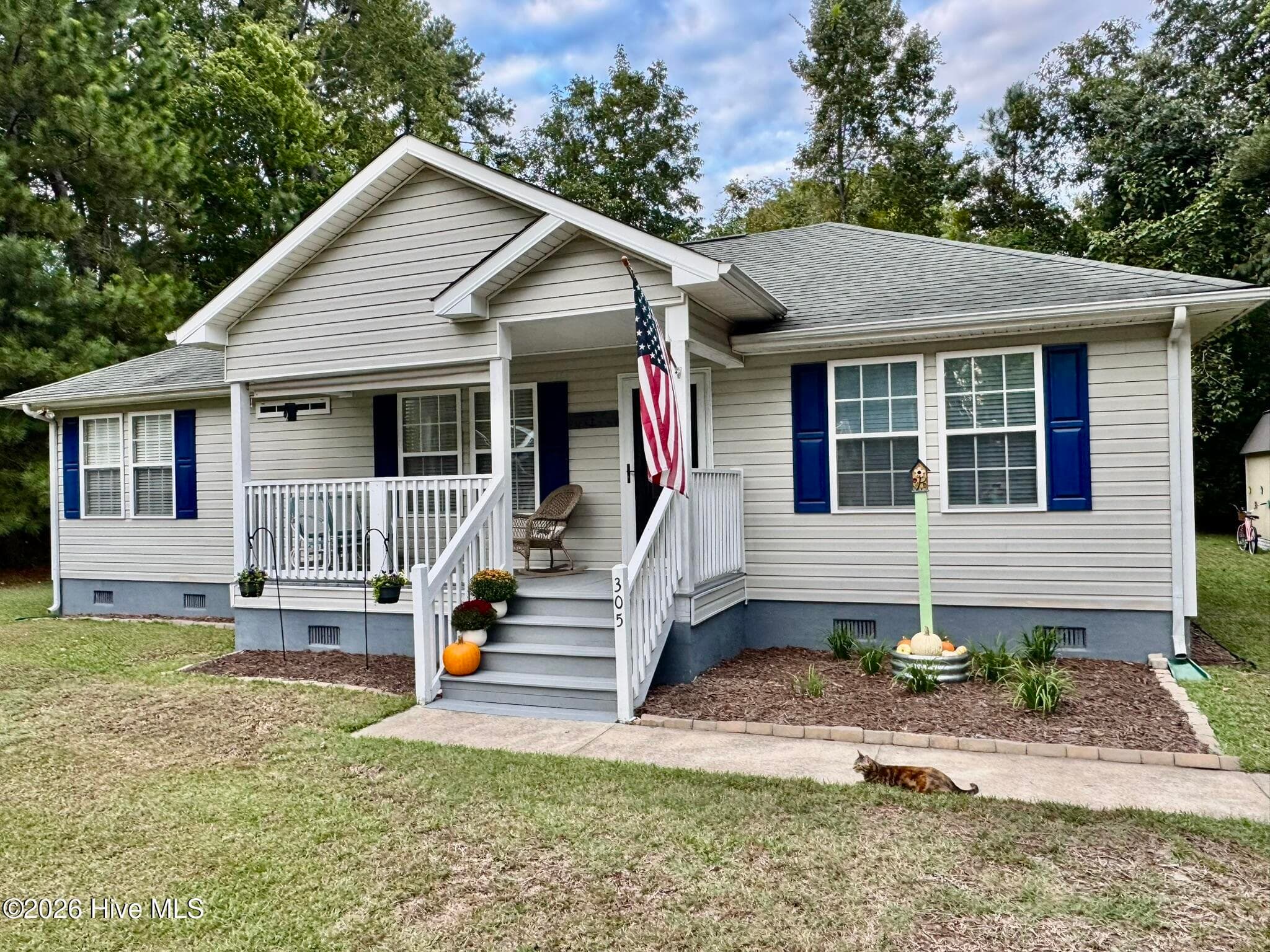 Single Family Residence at 305 Klamath Trail, Edenton, NC 27932, photo 5 of 46