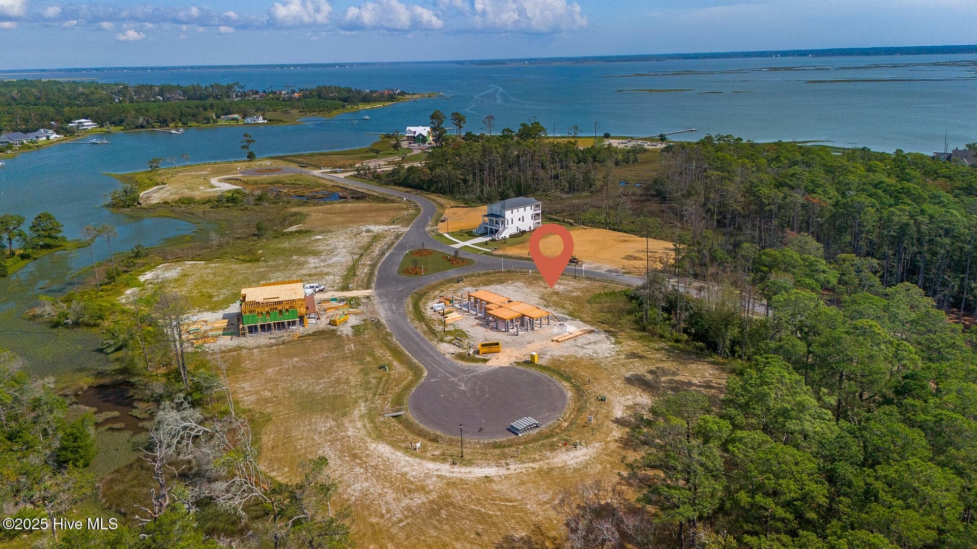 519 Freedom Park Road, Beaufort, NC 28516