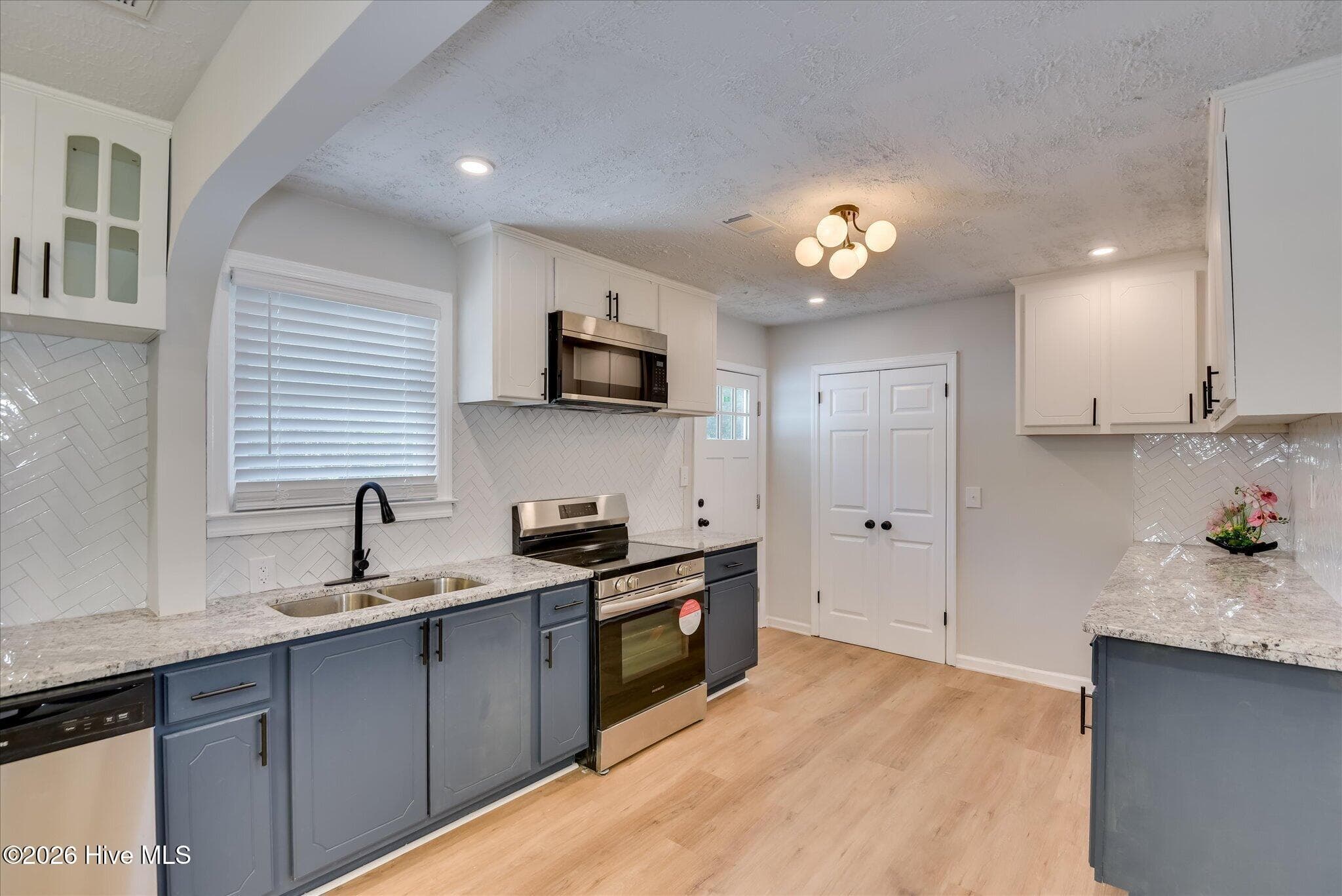 Single Family Residence at 2955 Shelby Drive, Augusta, GA 30906, photo 11 of 41