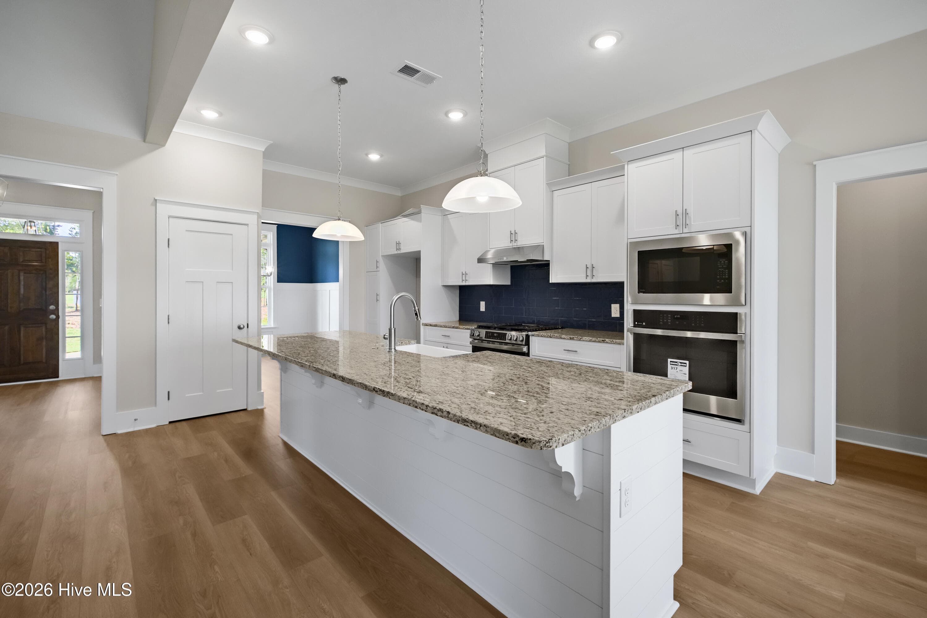 Island seating - 1644 Bellingham Drive, Beech Island, SC 29842