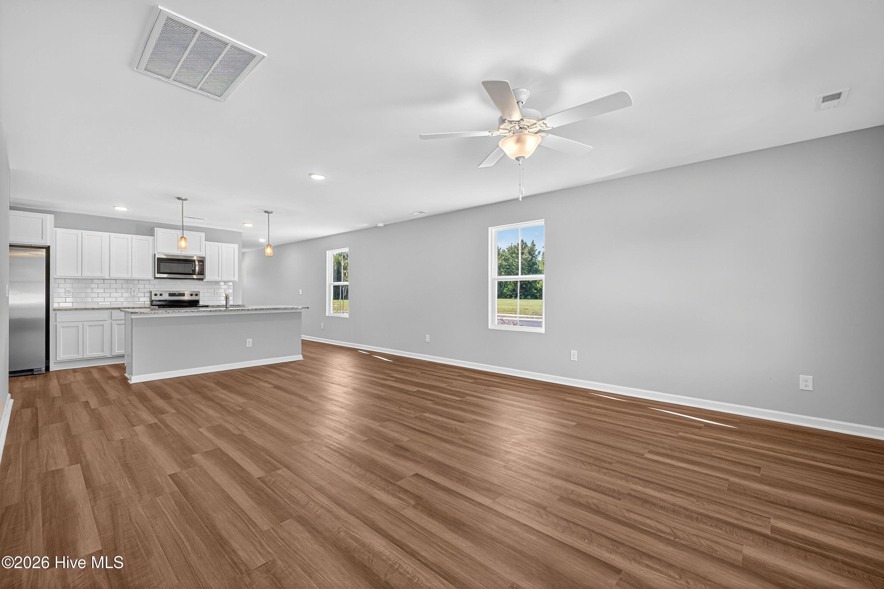 Single Family Residence at 213 Brookfield Branch Road 16, Hampstead, NC 28443, photo 2 of 3