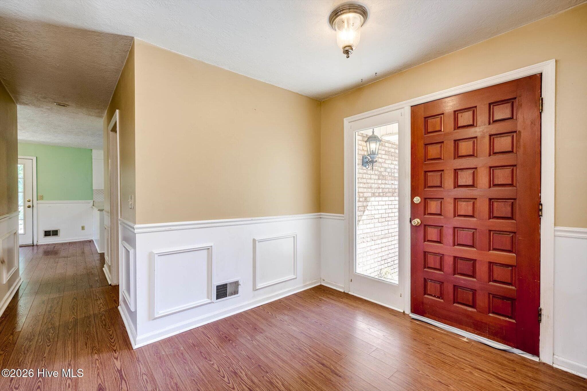 Single Family Residence at 1816 Mountside Drive, North Augusta, SC 29841, photo 5 of 44