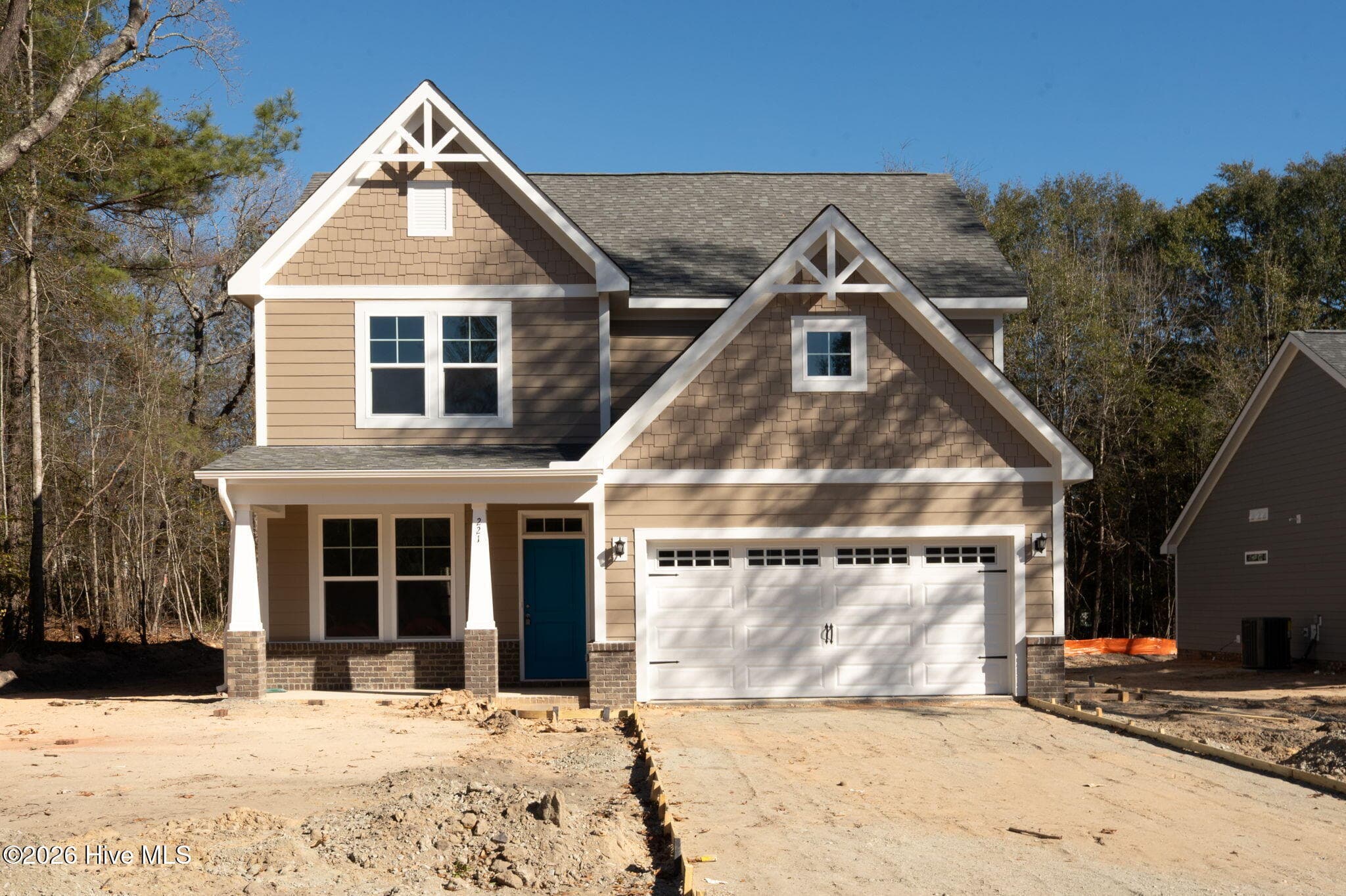 TELLURIDE LOT 04 - 'Berton' - 221 Telluride Court, Aberdeen, NC 28315