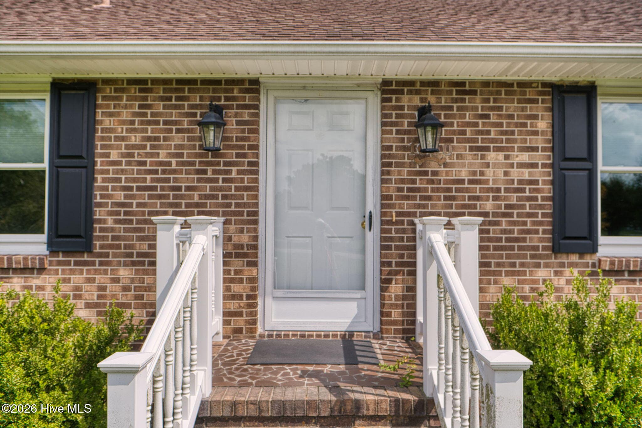 Single Family Residence at 1600 Darian Drive, Elizabeth City, NC 27909, photo 3 of 43