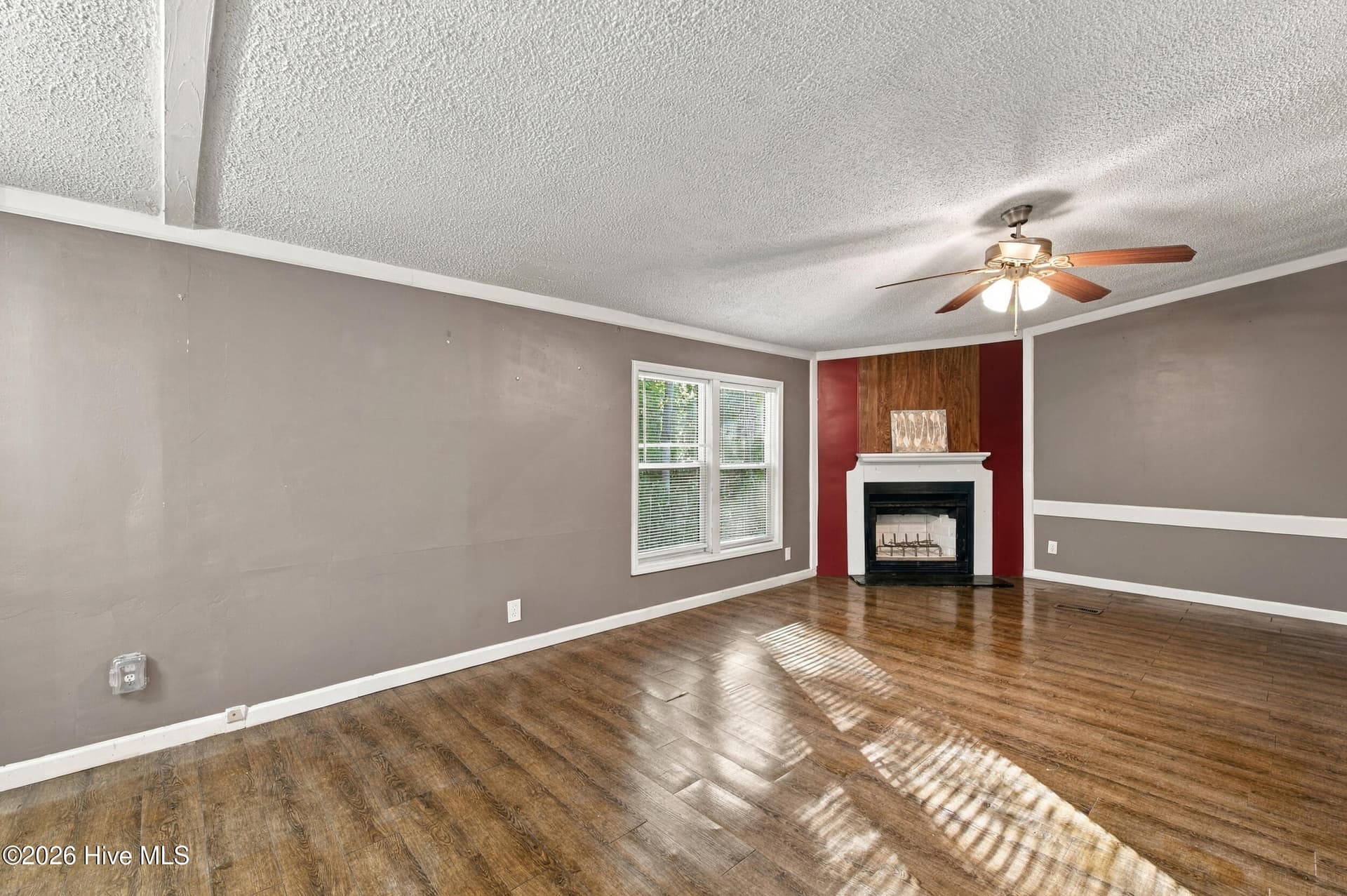 Manufactured Home at 232 Suburban Street SW, Shallotte, NC 28470, photo 10 of 40