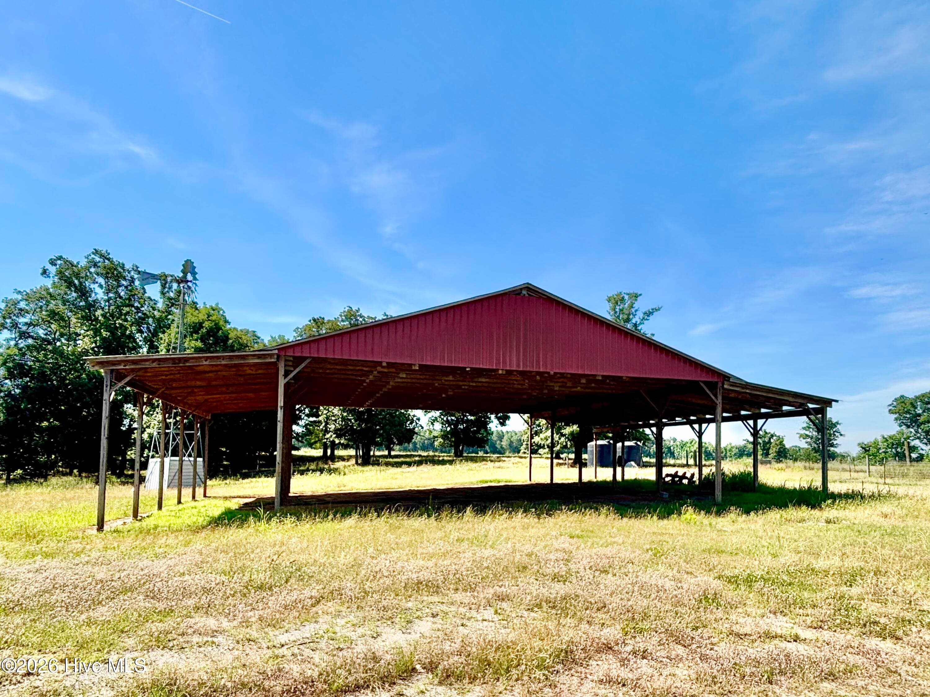 Single Family Residence at 8335 Sc 187, Iva, SC 29655, photo 17 of 17