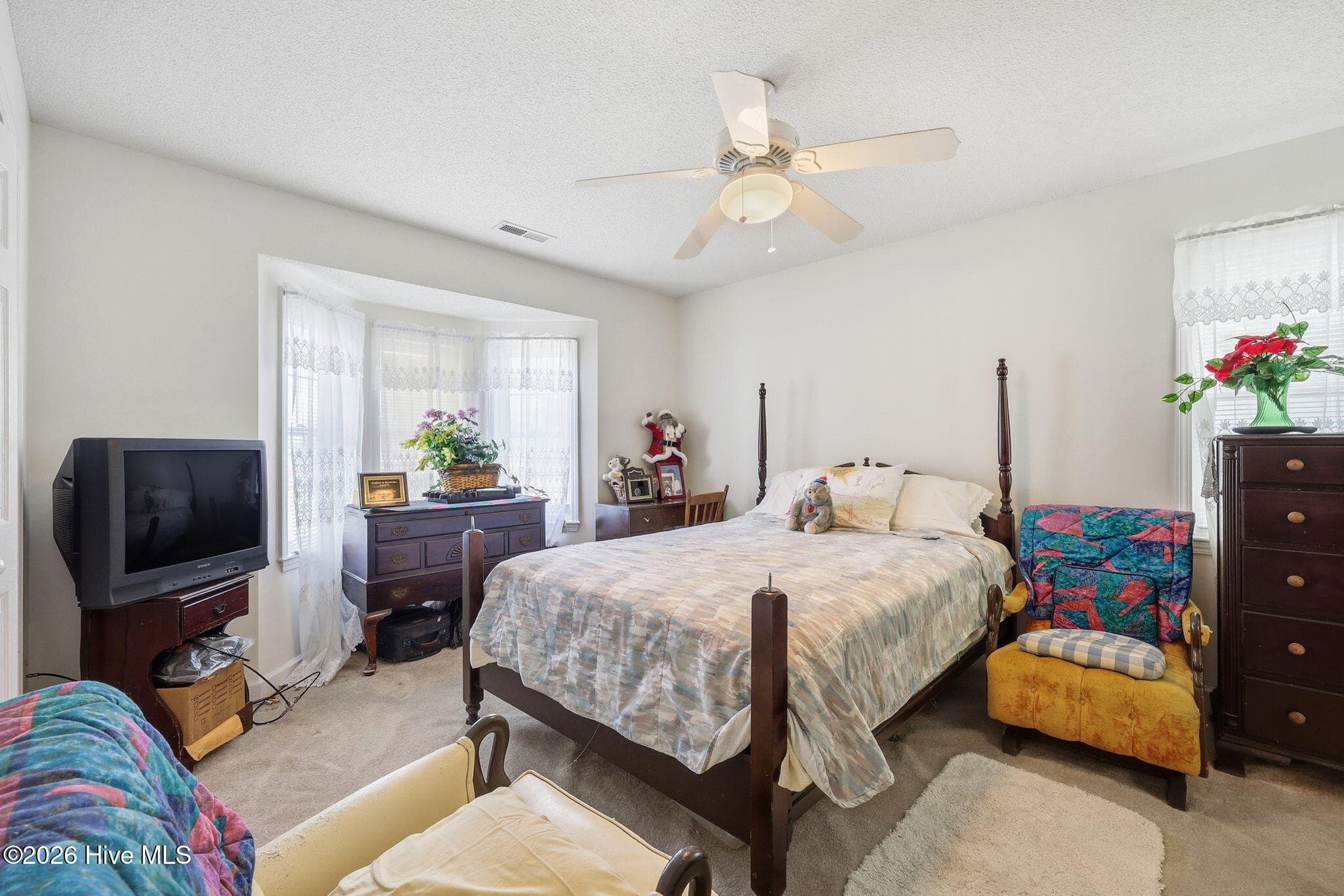 Single Family Residence at 303 Dobbs Street, Hertford, NC 27944, photo 8 of 41