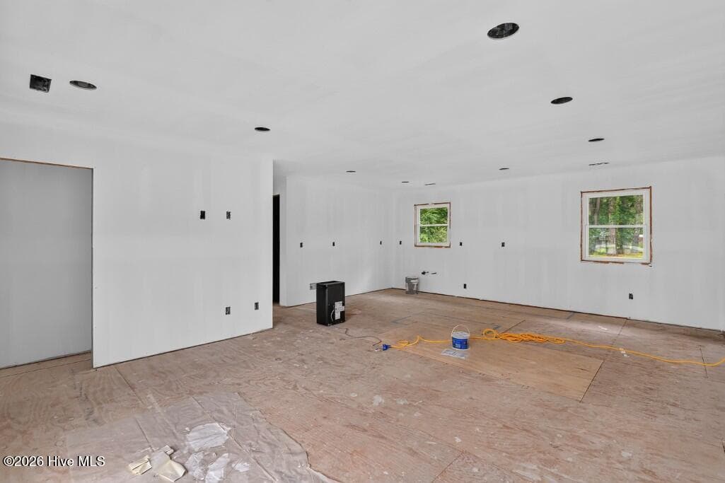 Single Family Residence at 602 W Thurman Road, New Bern, NC 28562, New Bern, photo 10 of 16