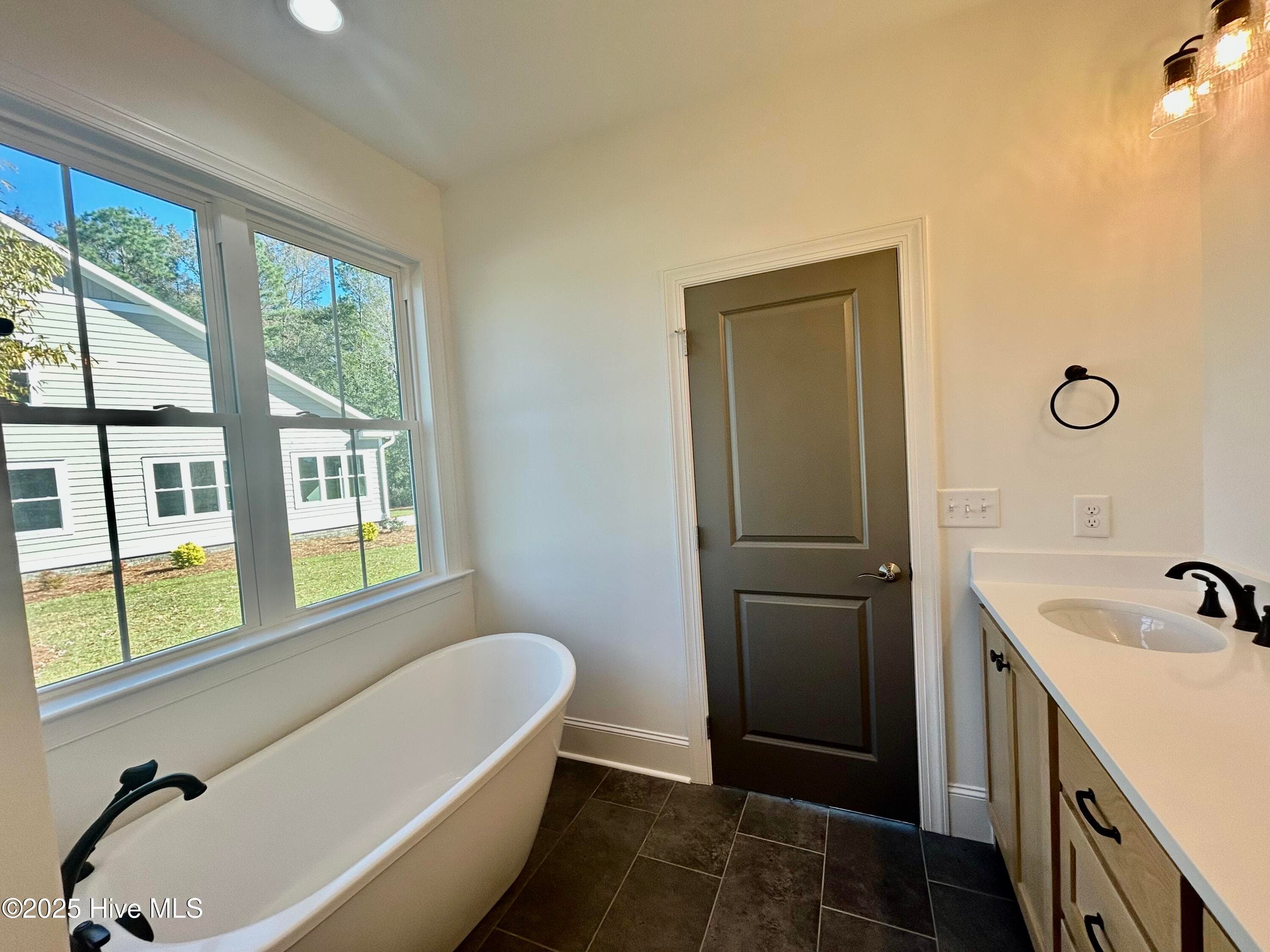 Single Family Residence at 141 Sycamore Lakes Drive, Wallace, NC 28466, photo 37 of 101