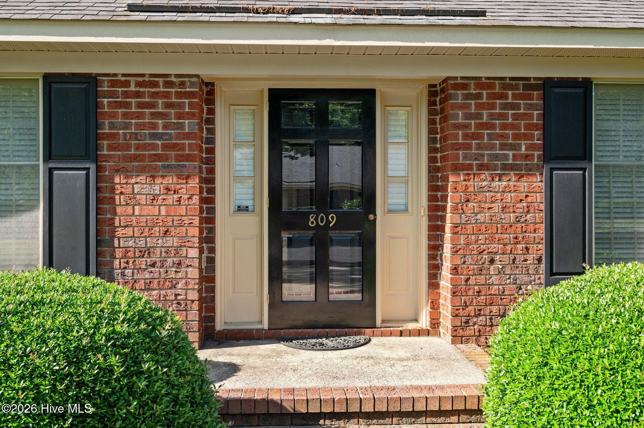 Townhouse at 809 Greenbriar Road, Kinston, NC 28501, photo 15 of 47