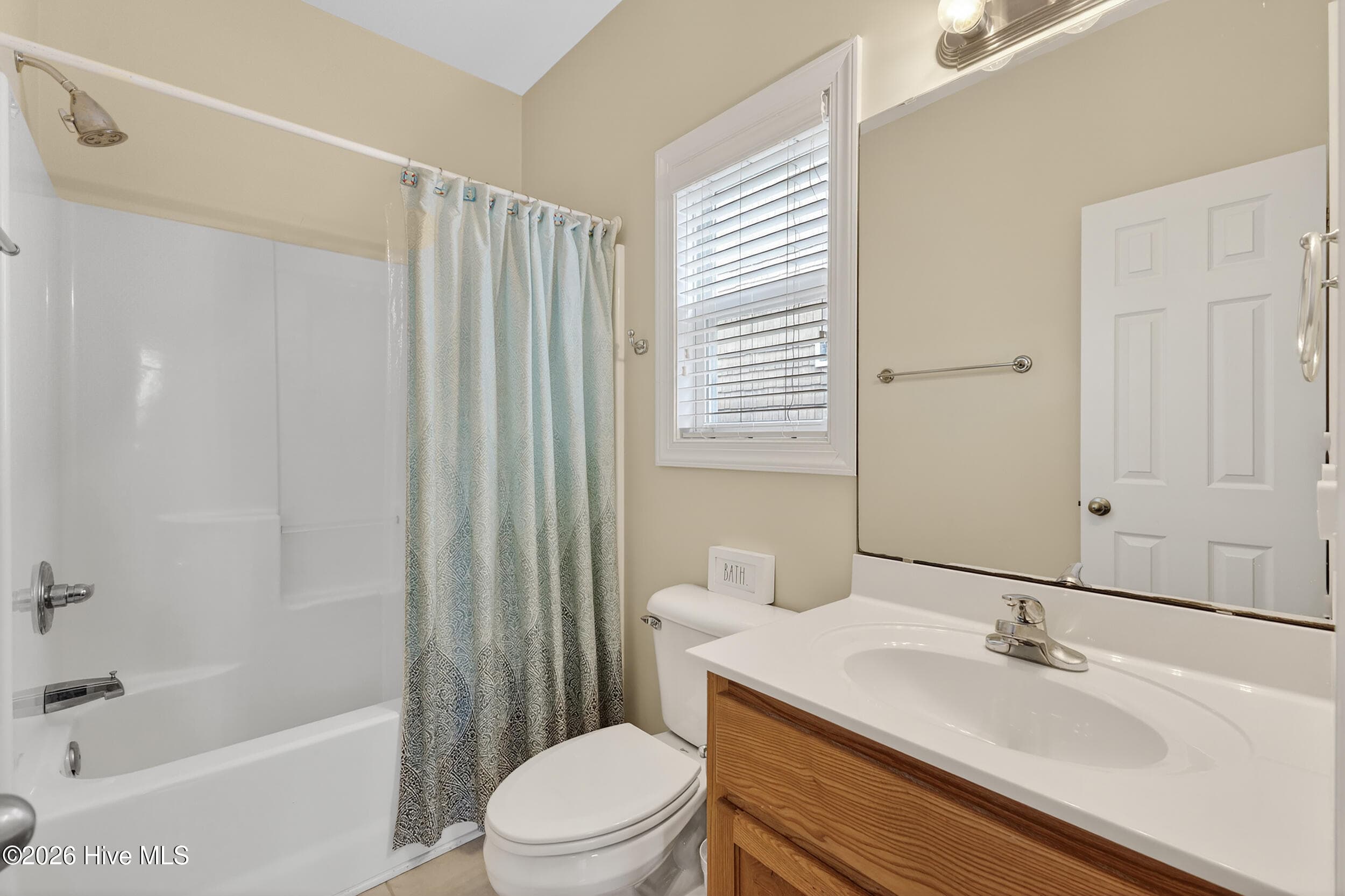 Single Family Residence at 92 W First Street, Ocean Isle Beach, NC 28469, photo 33 of 62