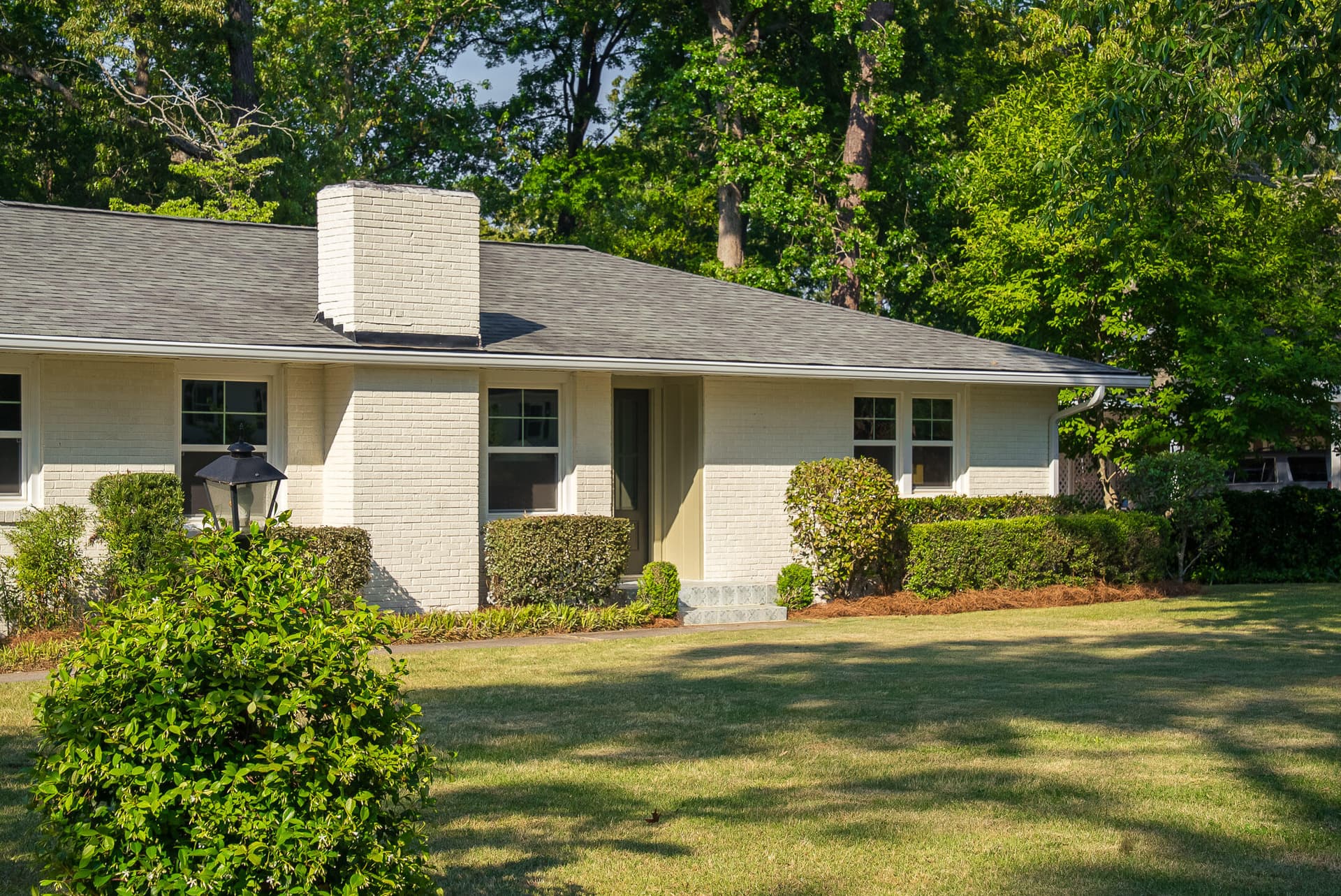 Single Family Residence at 302 Barnard Avenue, Aiken, SC 29801, photo 2 of 58