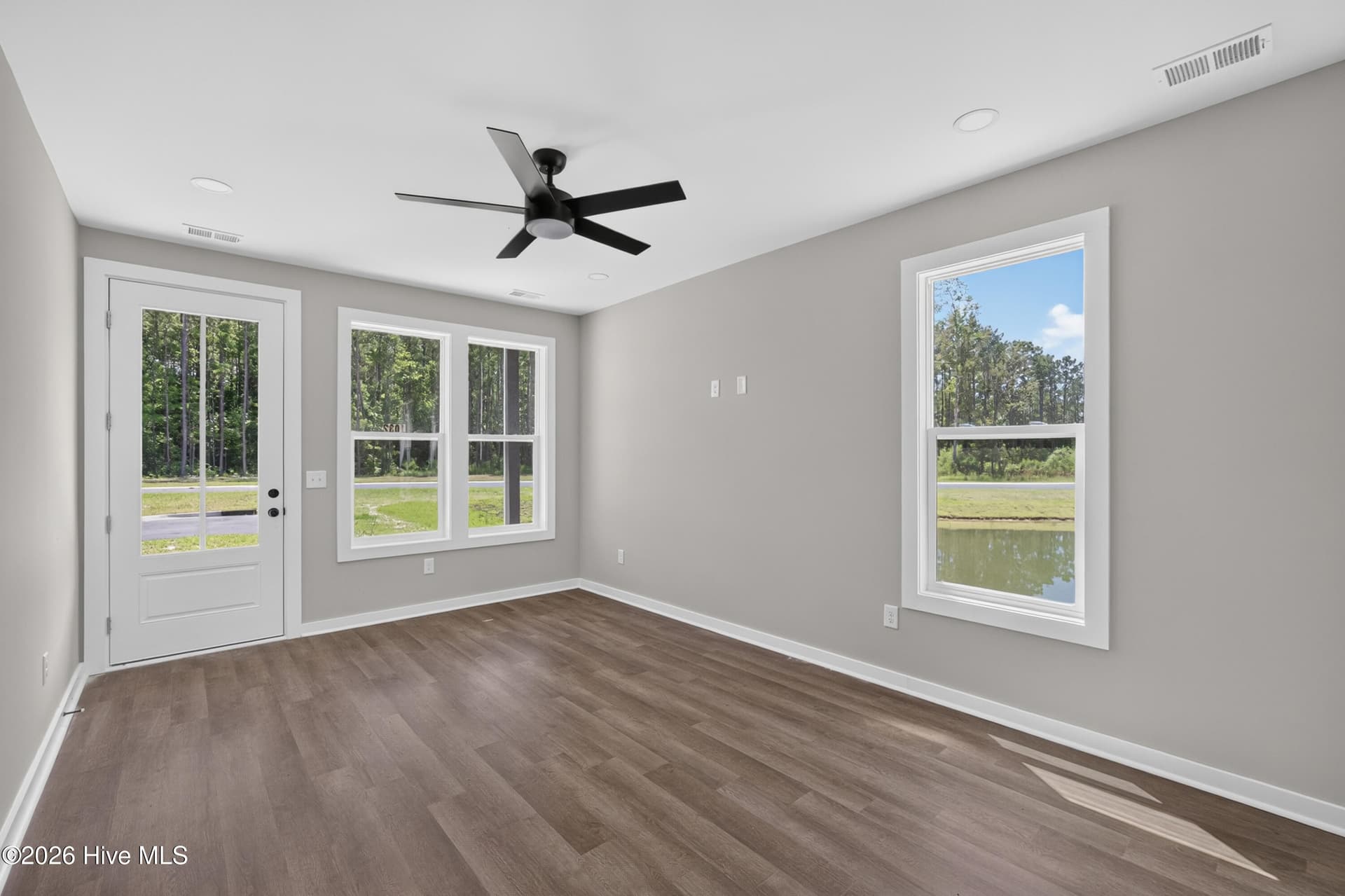 Quadruplex at 1032 Xian Way, Northwest, NC 28451, photo 36 of 81