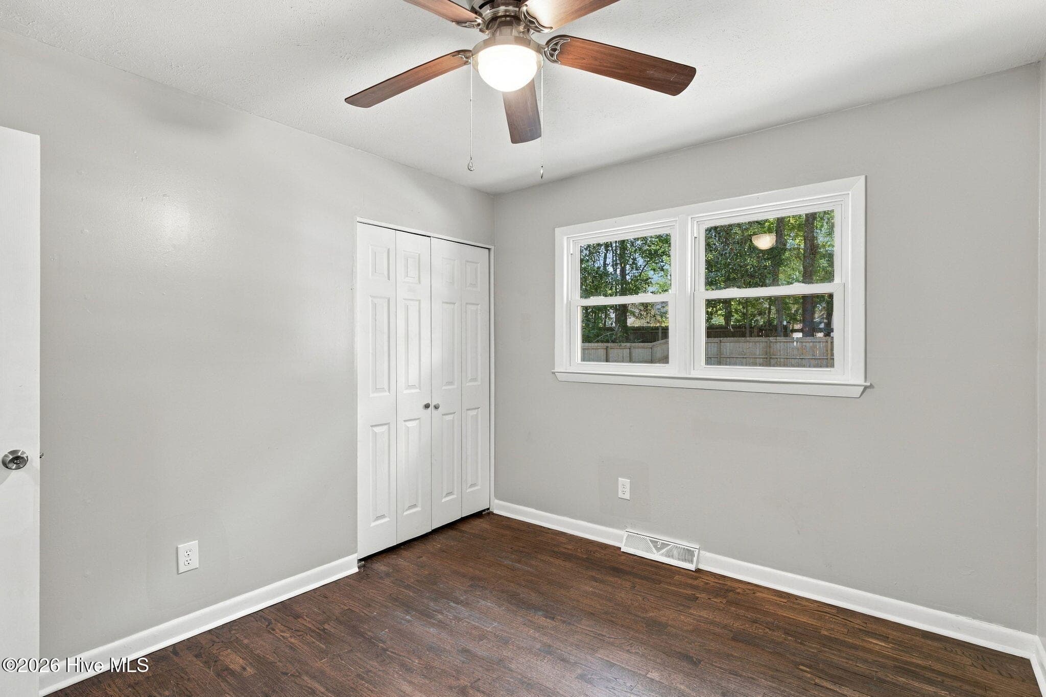 Single Family Residence at 5410 Rollin Road, Wilmington, NC 28409, photo 31 of 53