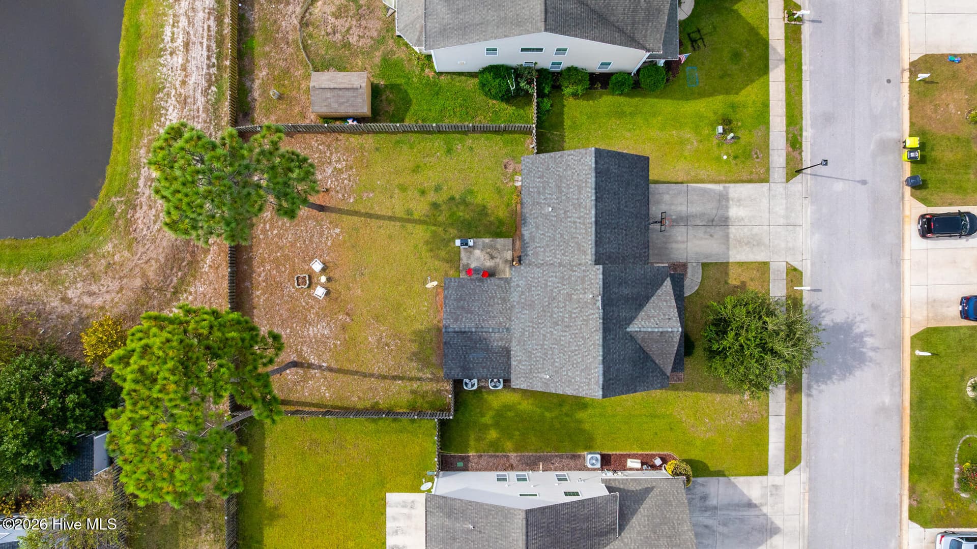 Single Family Residence at 8025 Footpath Road, Leland, NC 28451, photo 6 of 102