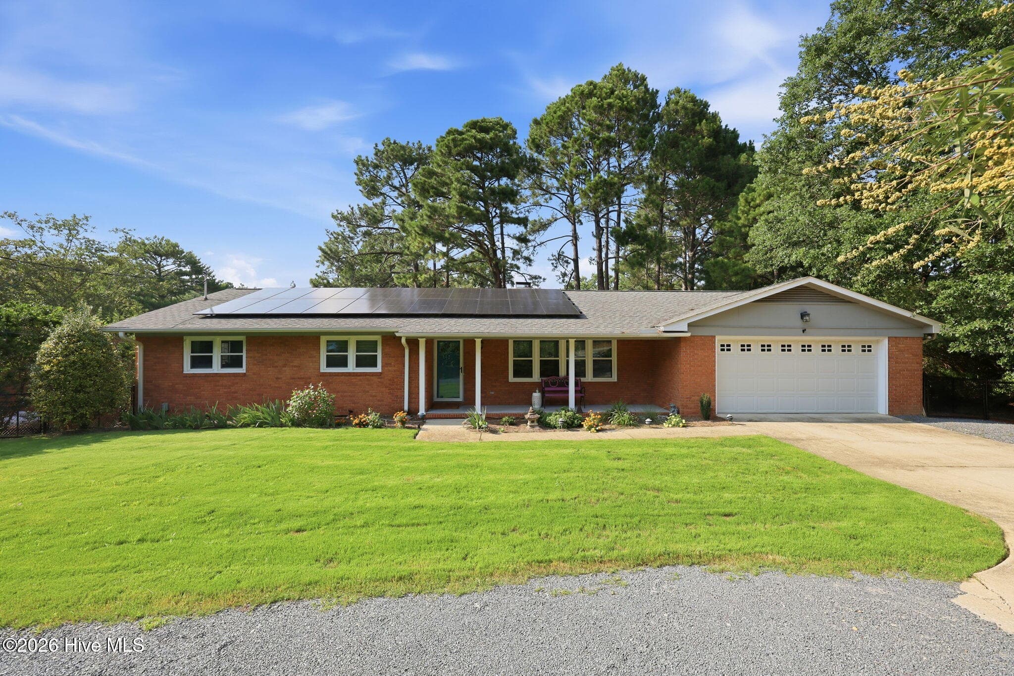 Single Family Residence at 22 Pine Lake Drive, Whispering Pines, NC 28327, Whispering Pines, photo 10 of 65