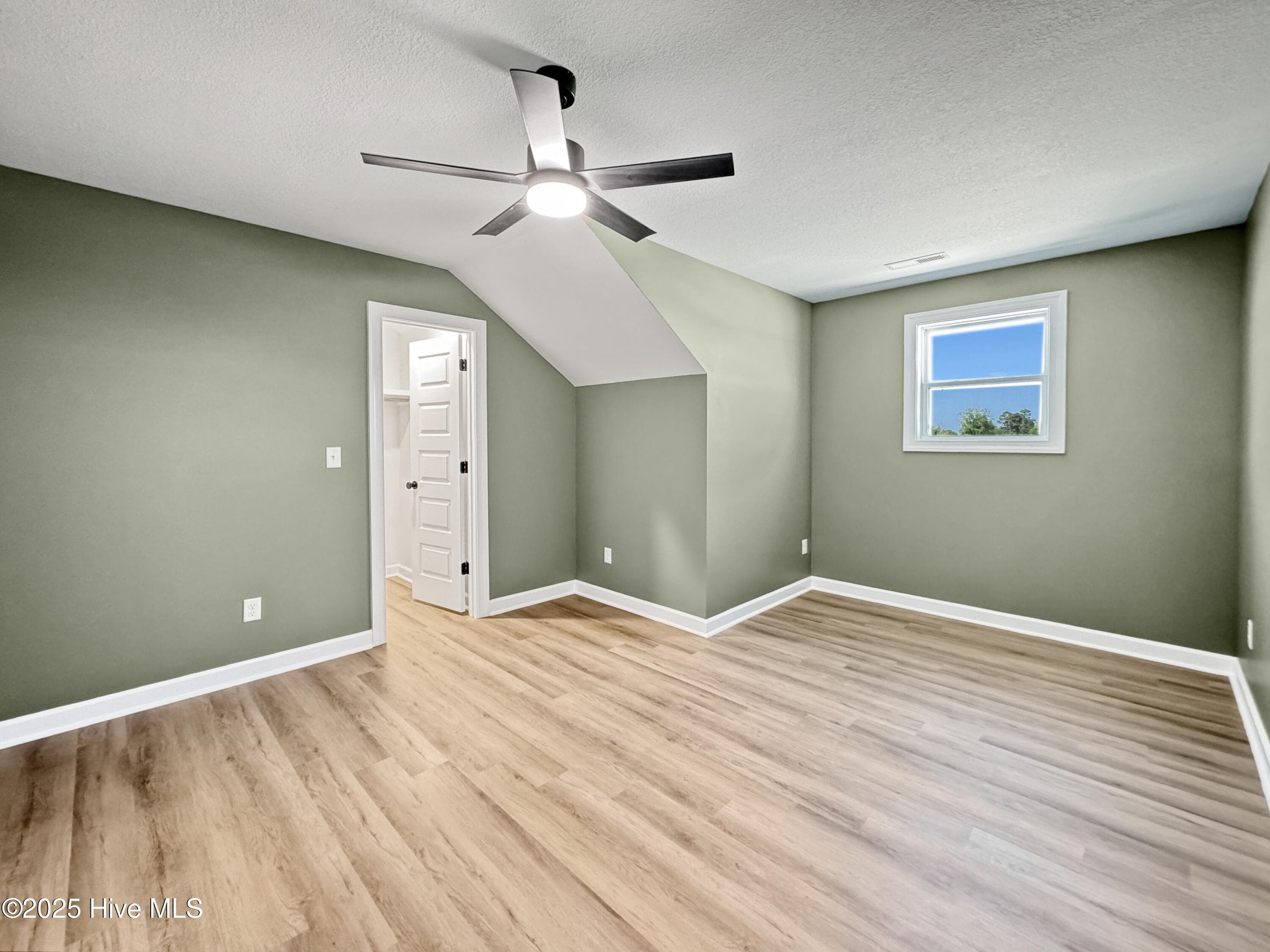 Single Family Residence at 2111 Staysail Drive, Elizabeth City, NC 27909, photo 29 of 31