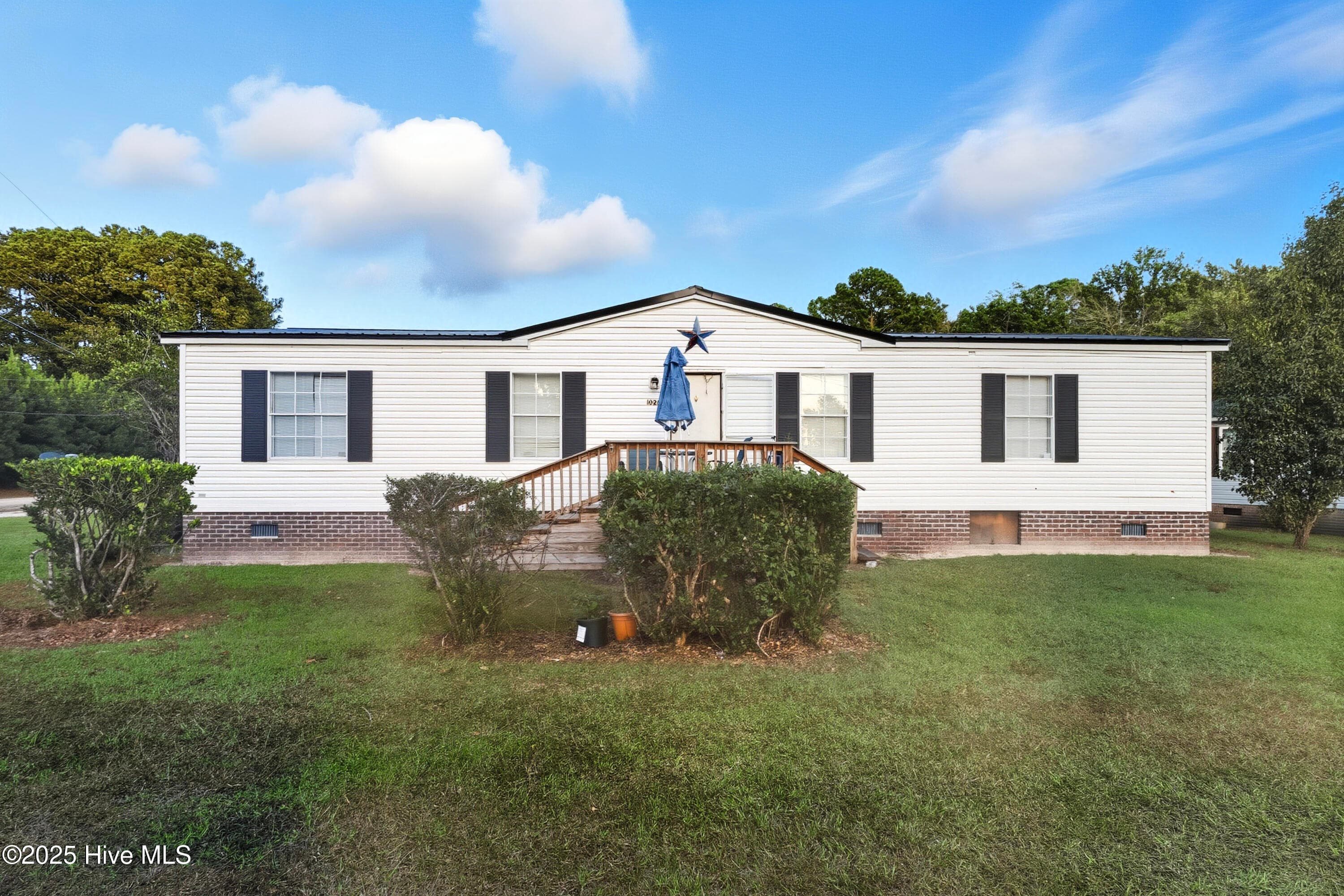 1025 White Lake Drive, White Lake, NC 28337
