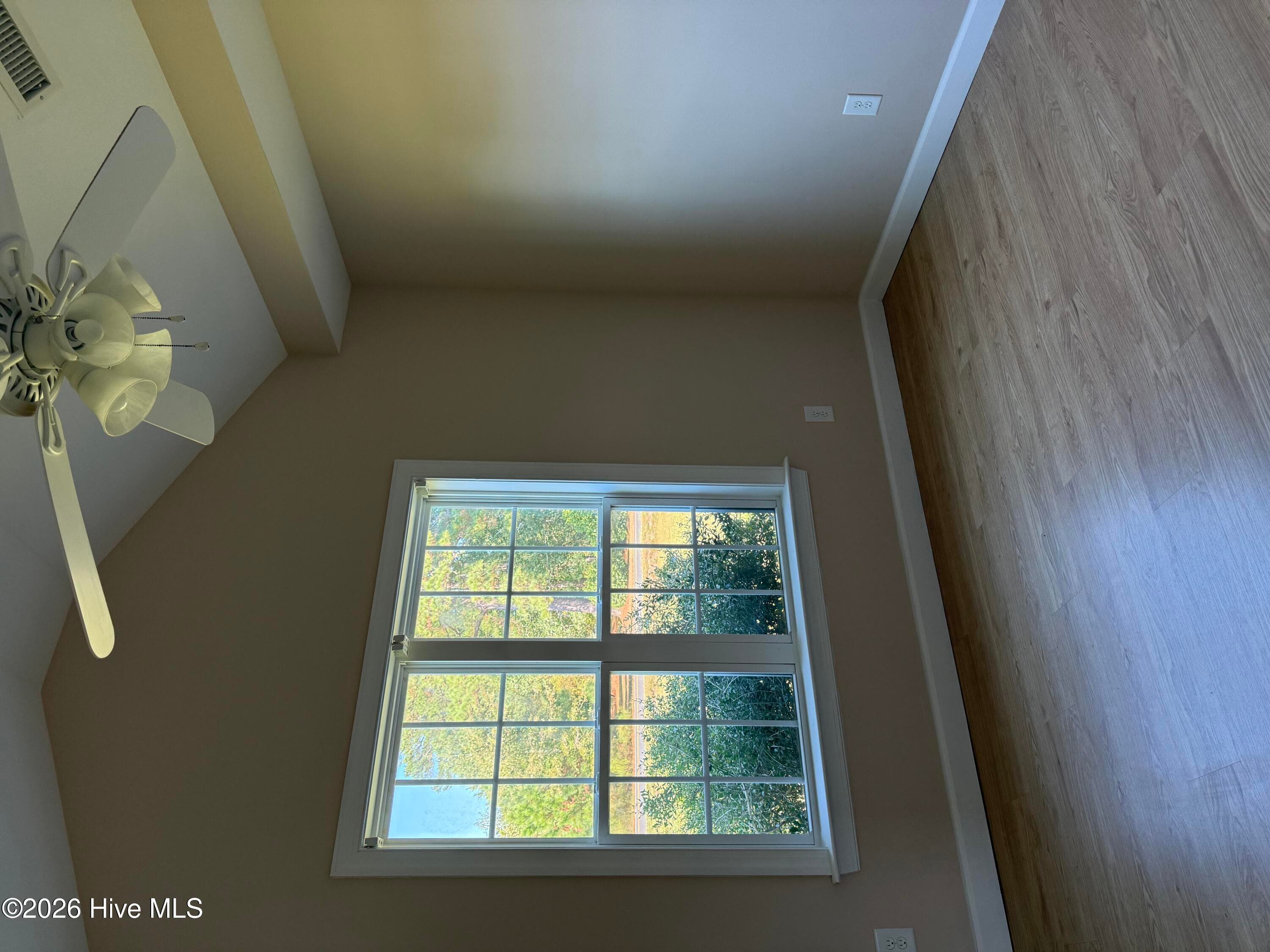 Single Family Residence at 552 Church Of God Road, Goldsboro, NC 27534, photo 17 of 49