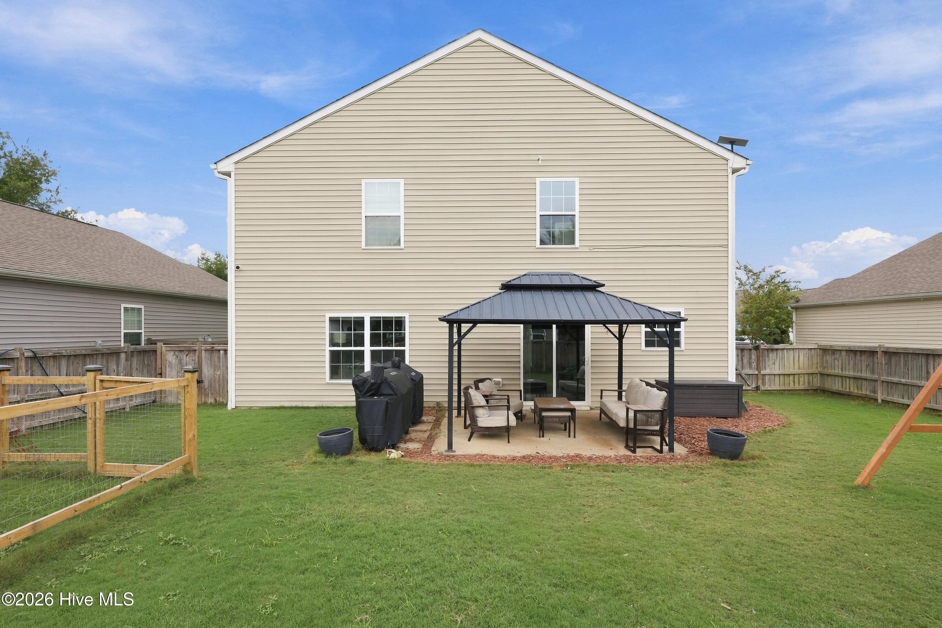Single Family Residence at 414 Frida Road, New Bern, NC 28560, photo 37 of 54