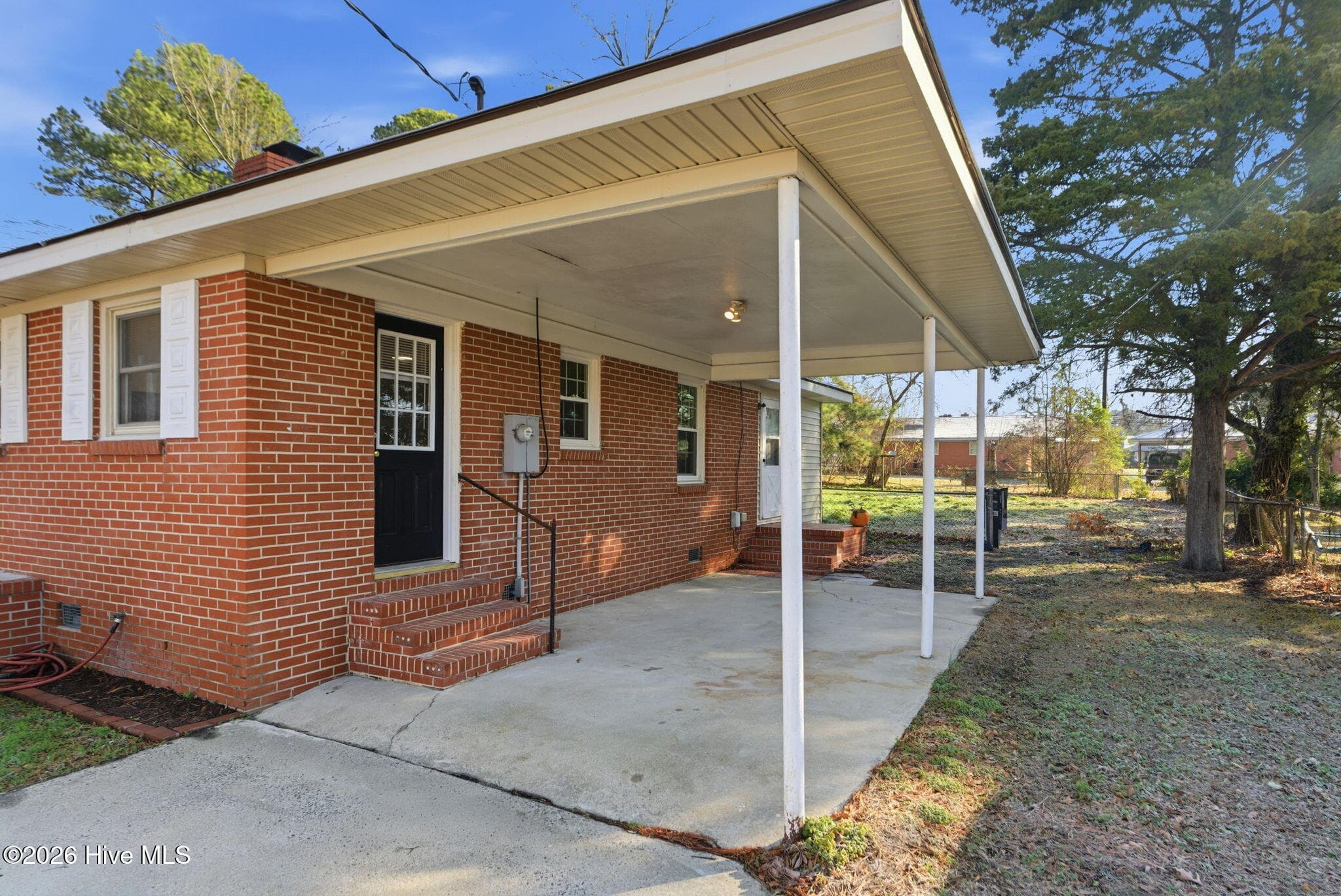 Single Family Residence at 1104 Devereaux Street, Goldsboro, NC 27530, photo 5 of 40
