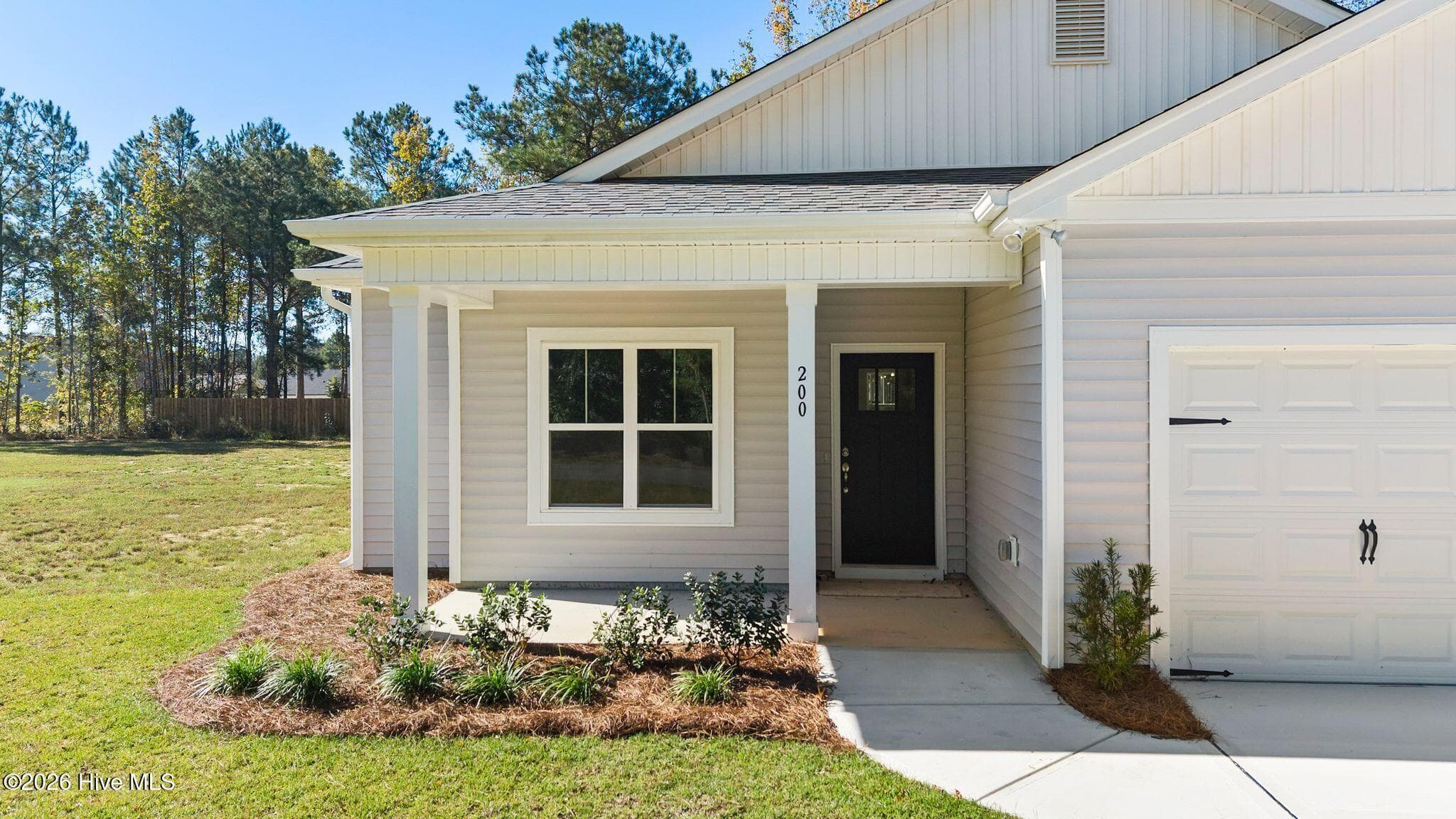 200 Et Batson Road, Burgaw, NC 28425