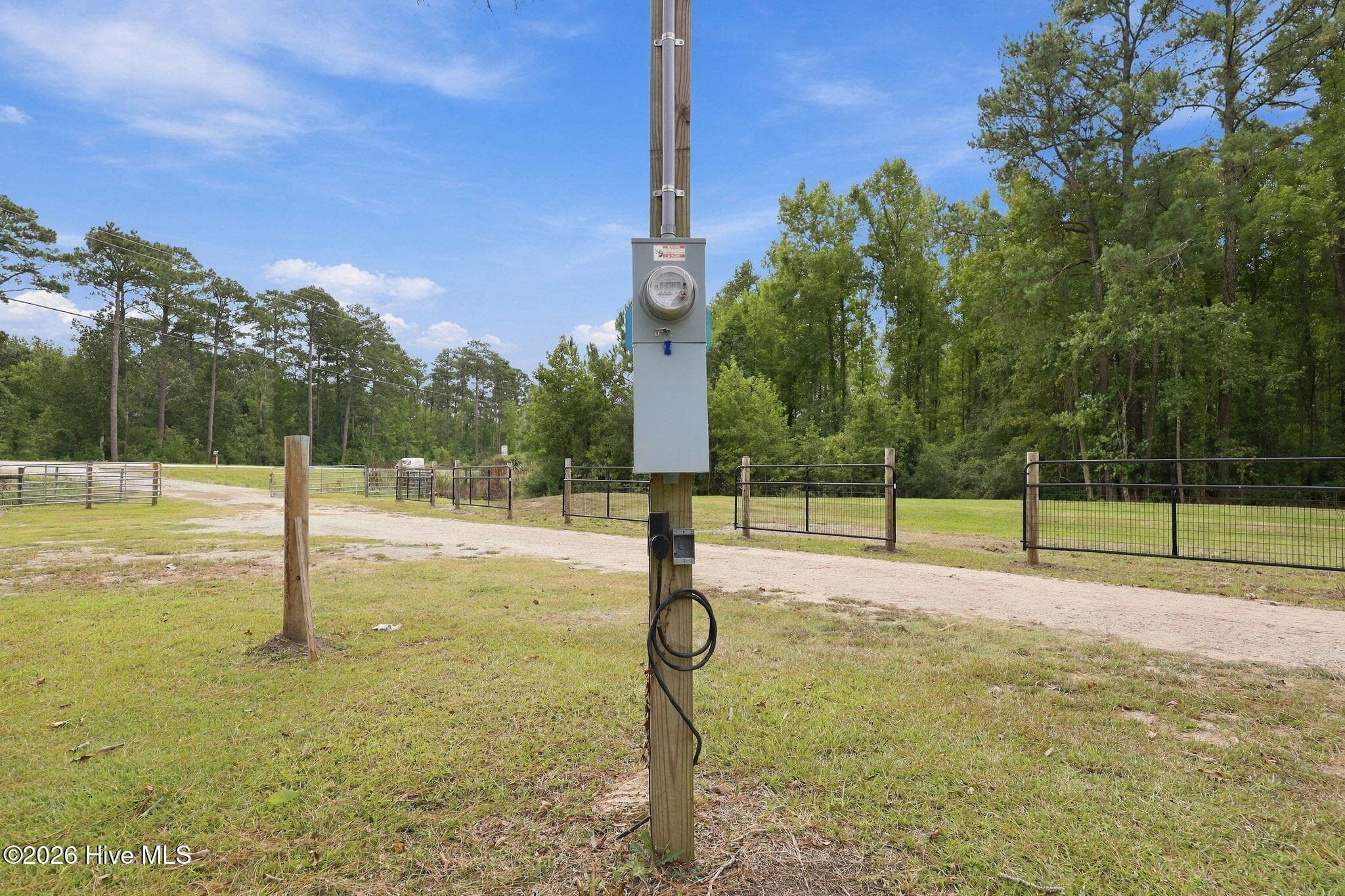 Ready to Plug an RV - 11566 Hwy 17, Maysville, NC 28555