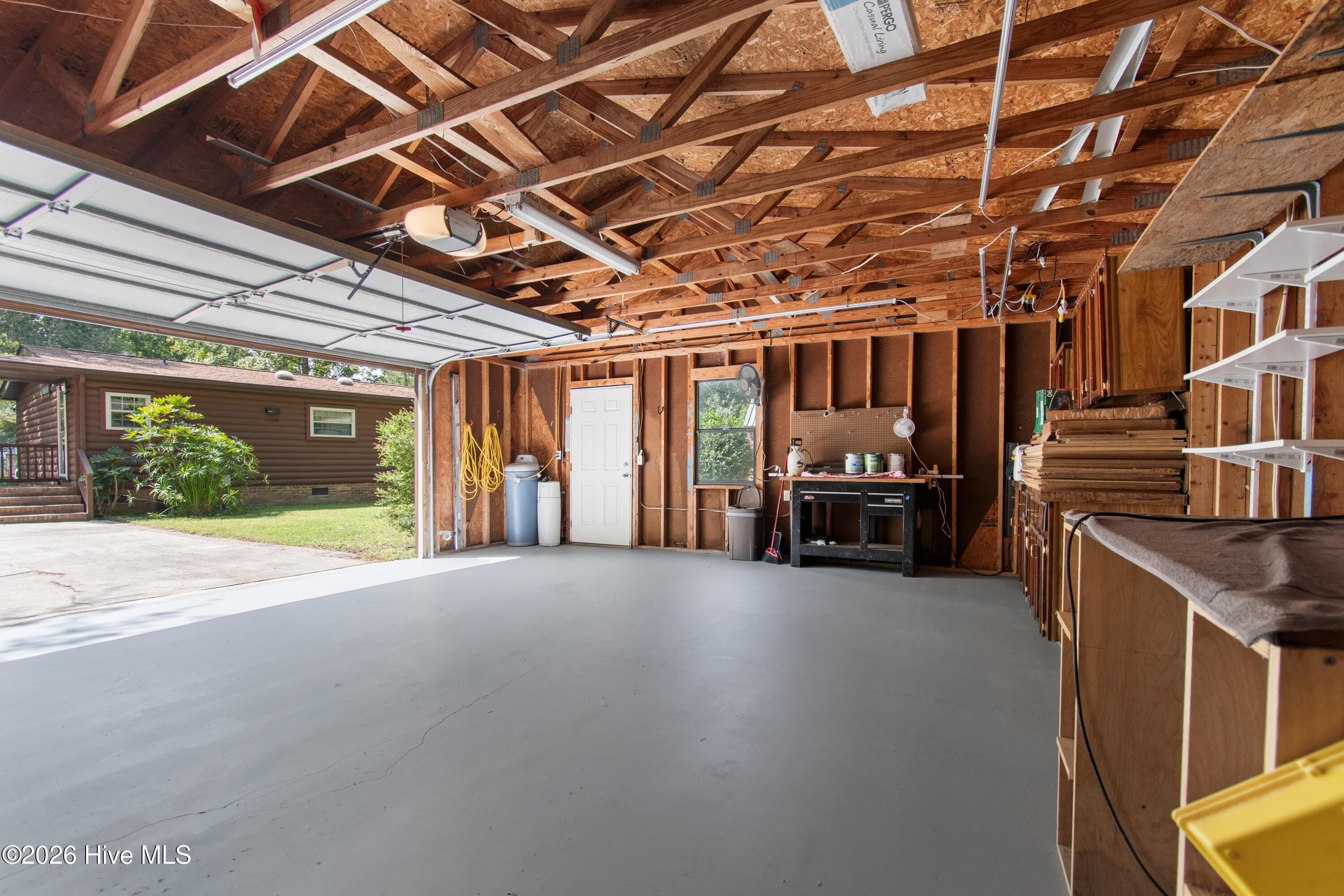 Garage - 227 Ocean Forest Drive NW, Calabash, NC 28467